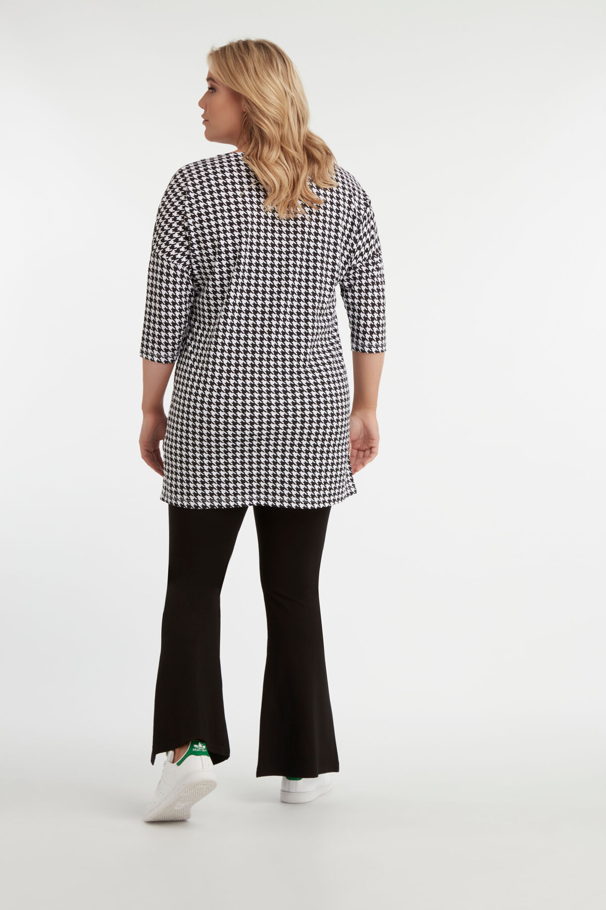 Pantalon &eacute;vas&eacute; avec fentes image number 5