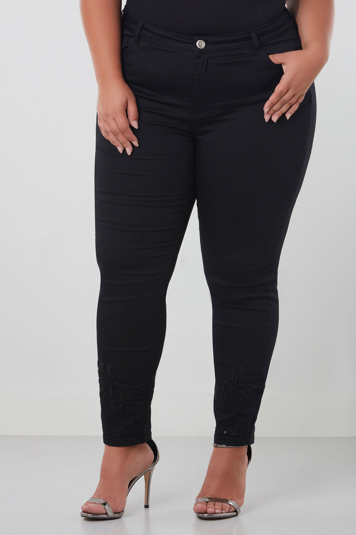 Pantalon serré femme discount
