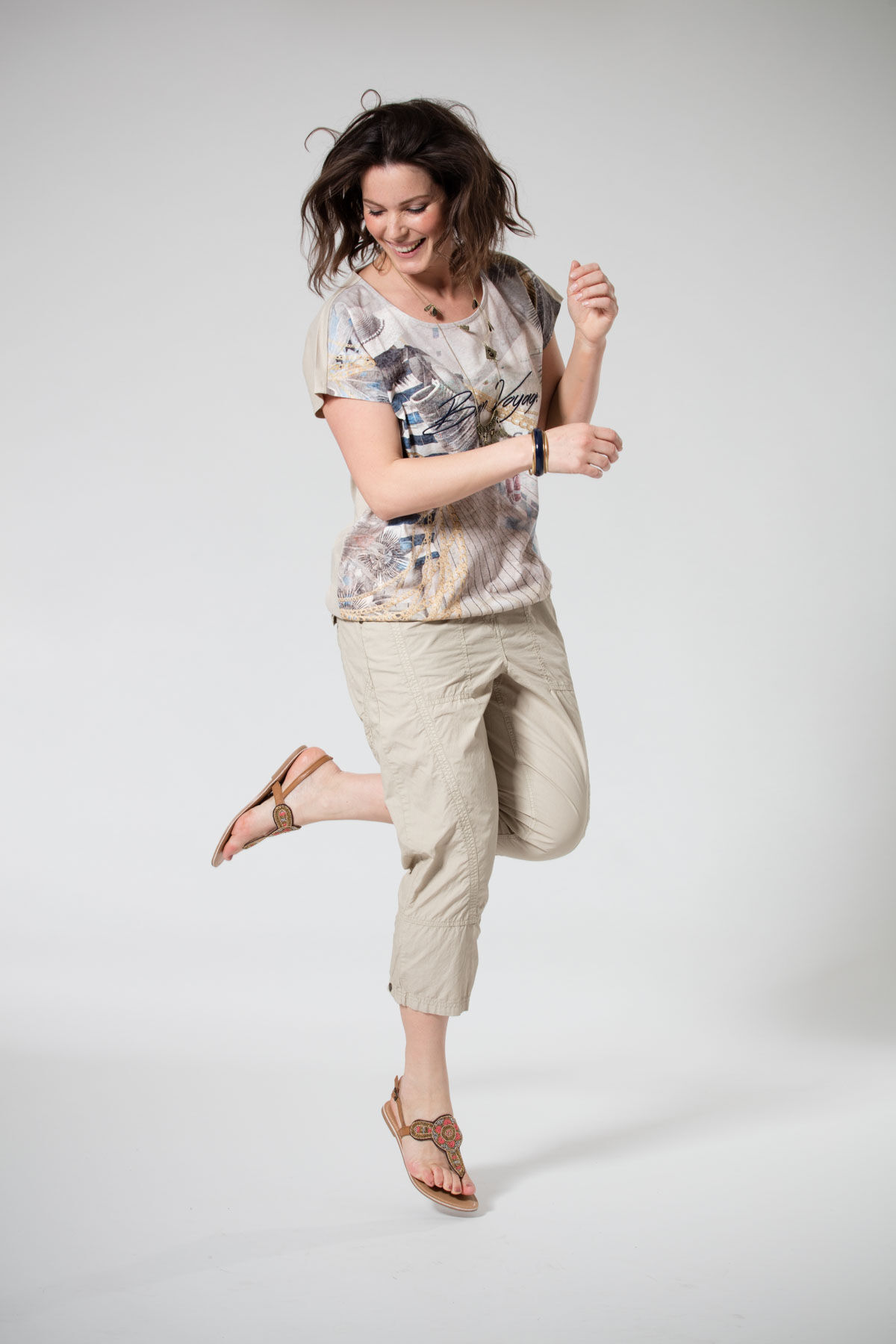 Capri loose fit image number 3