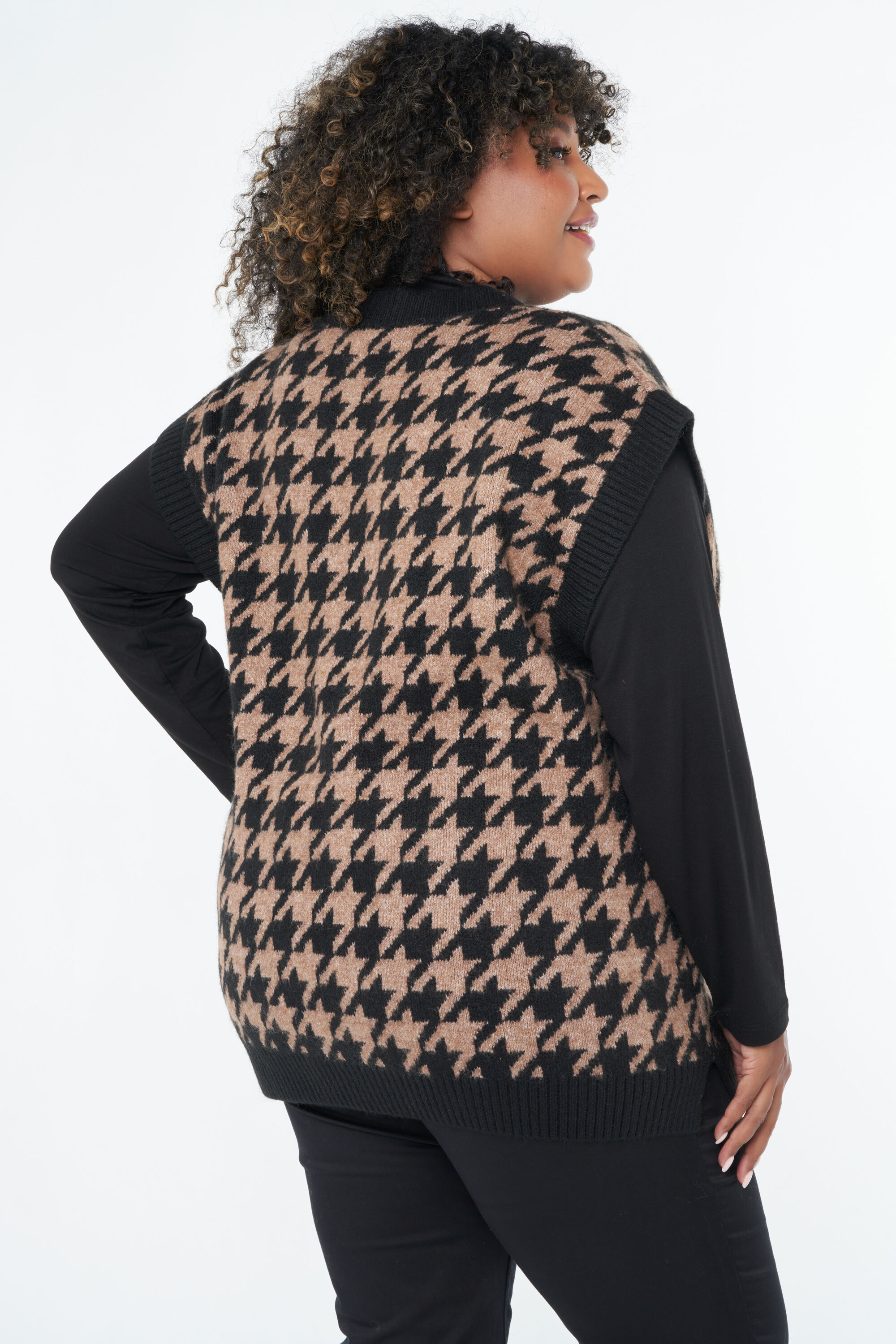 Spencer en maille avec col en V image number 3