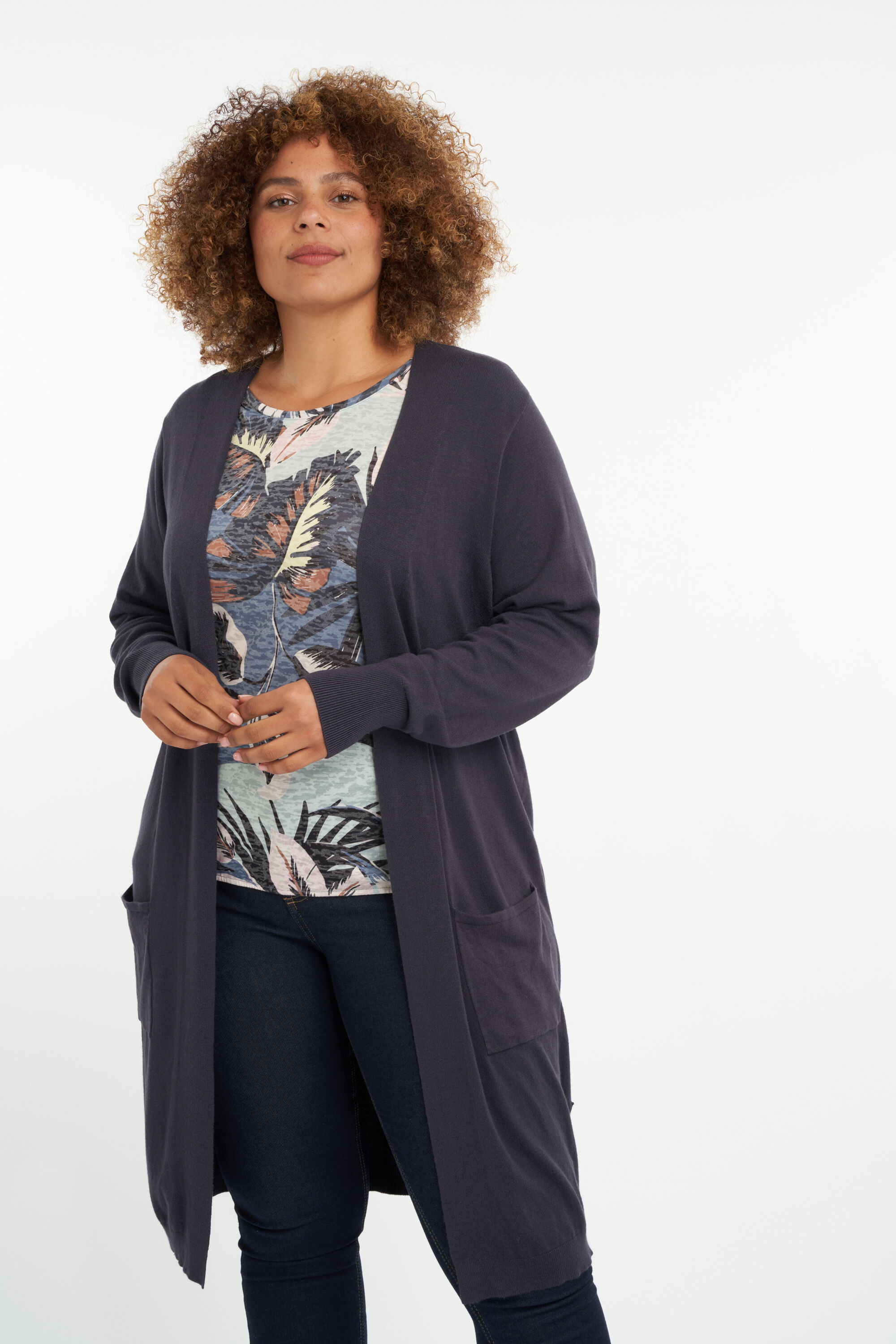 Cardigan ouvert en tricot fin image number 5