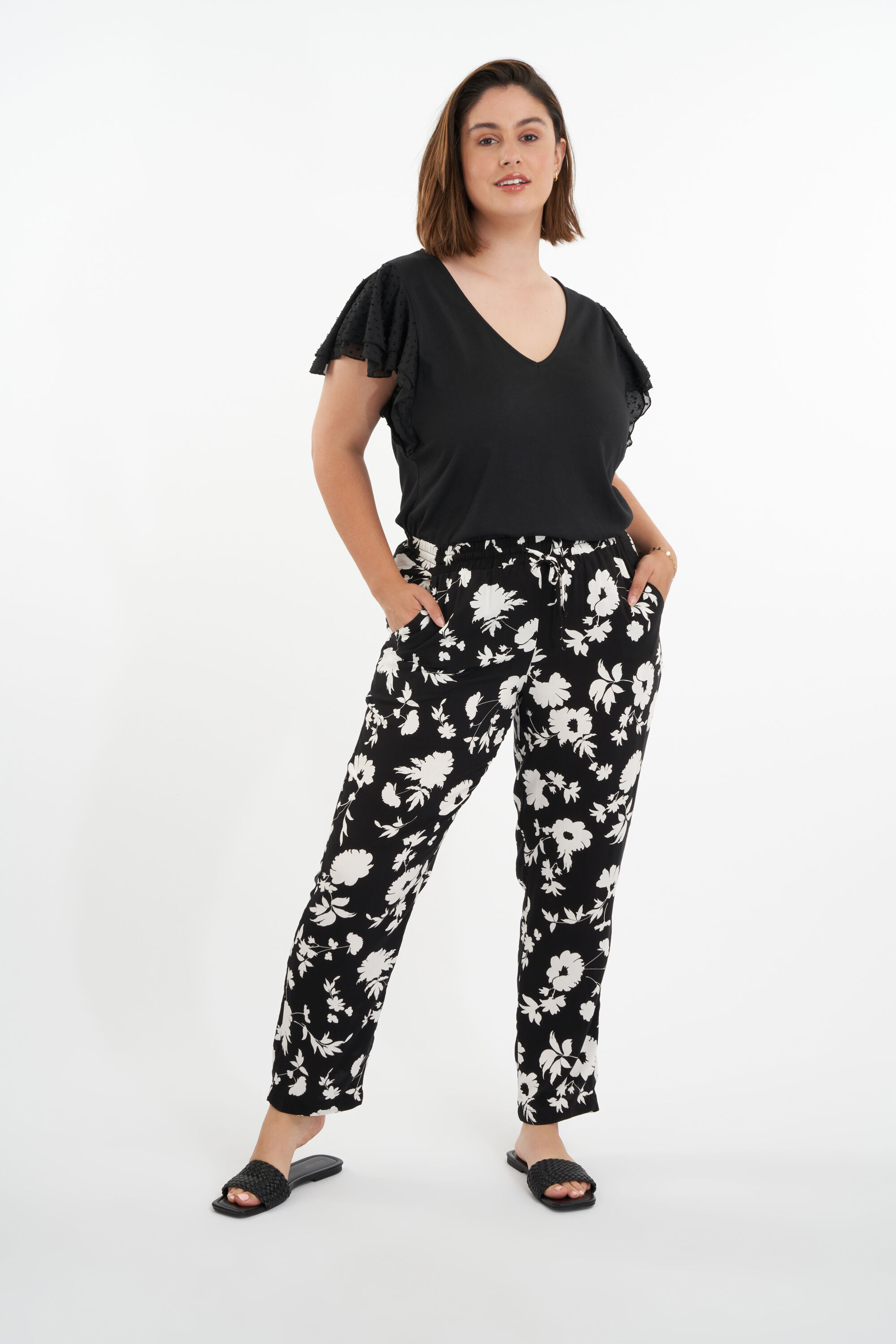 Pantalon ample &agrave; imprim&eacute; image number 4