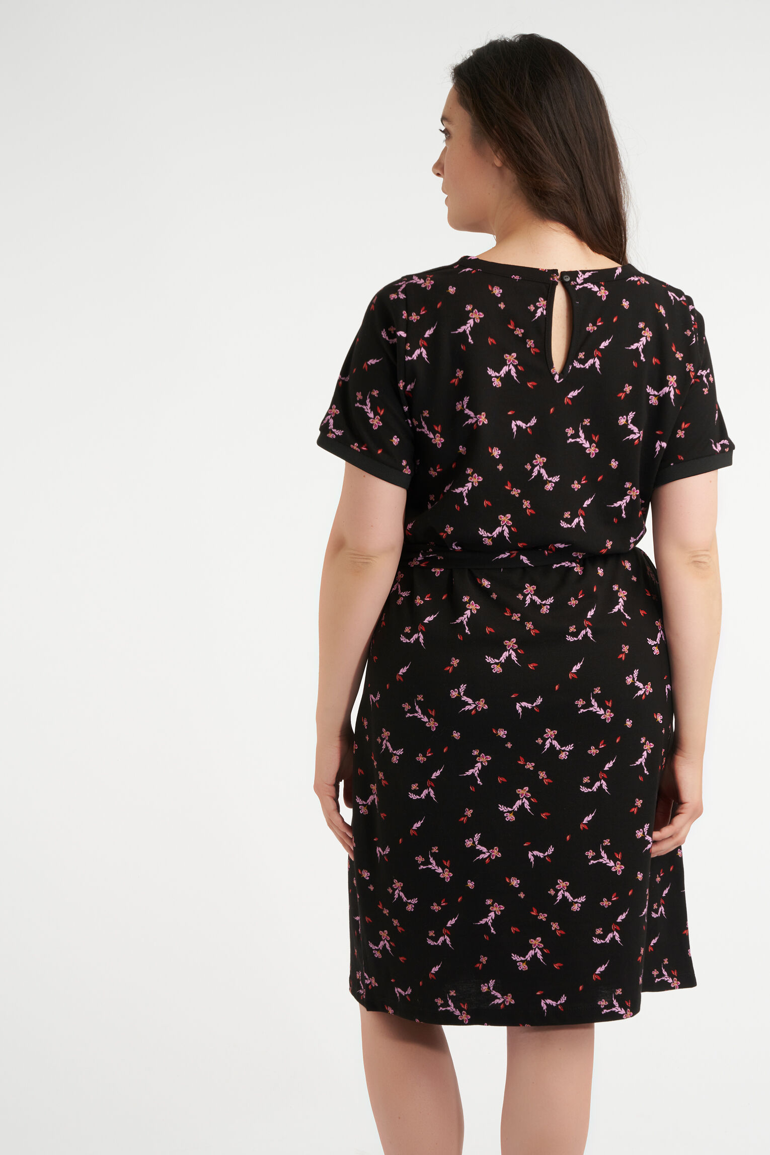 Robe avec ceinture &agrave; nouer image number 4