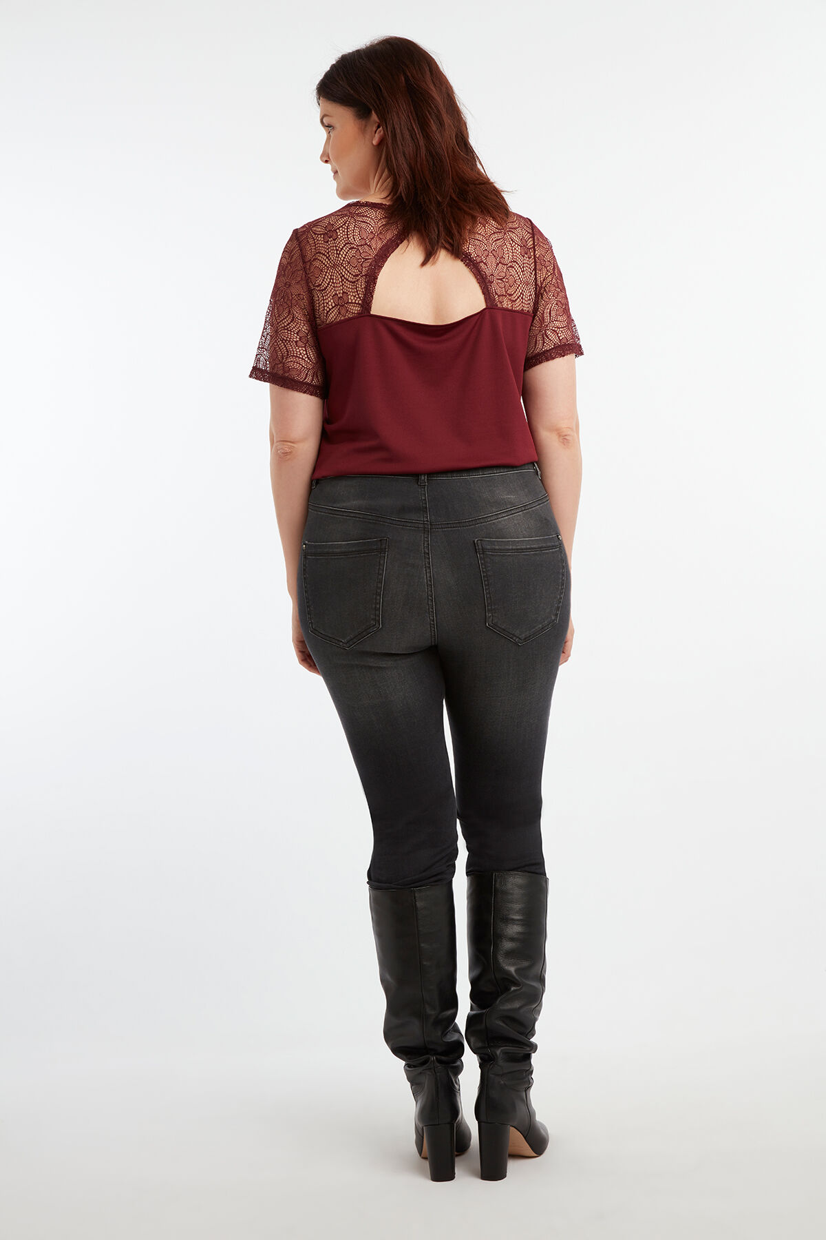 Haut avec dentelle image number 4