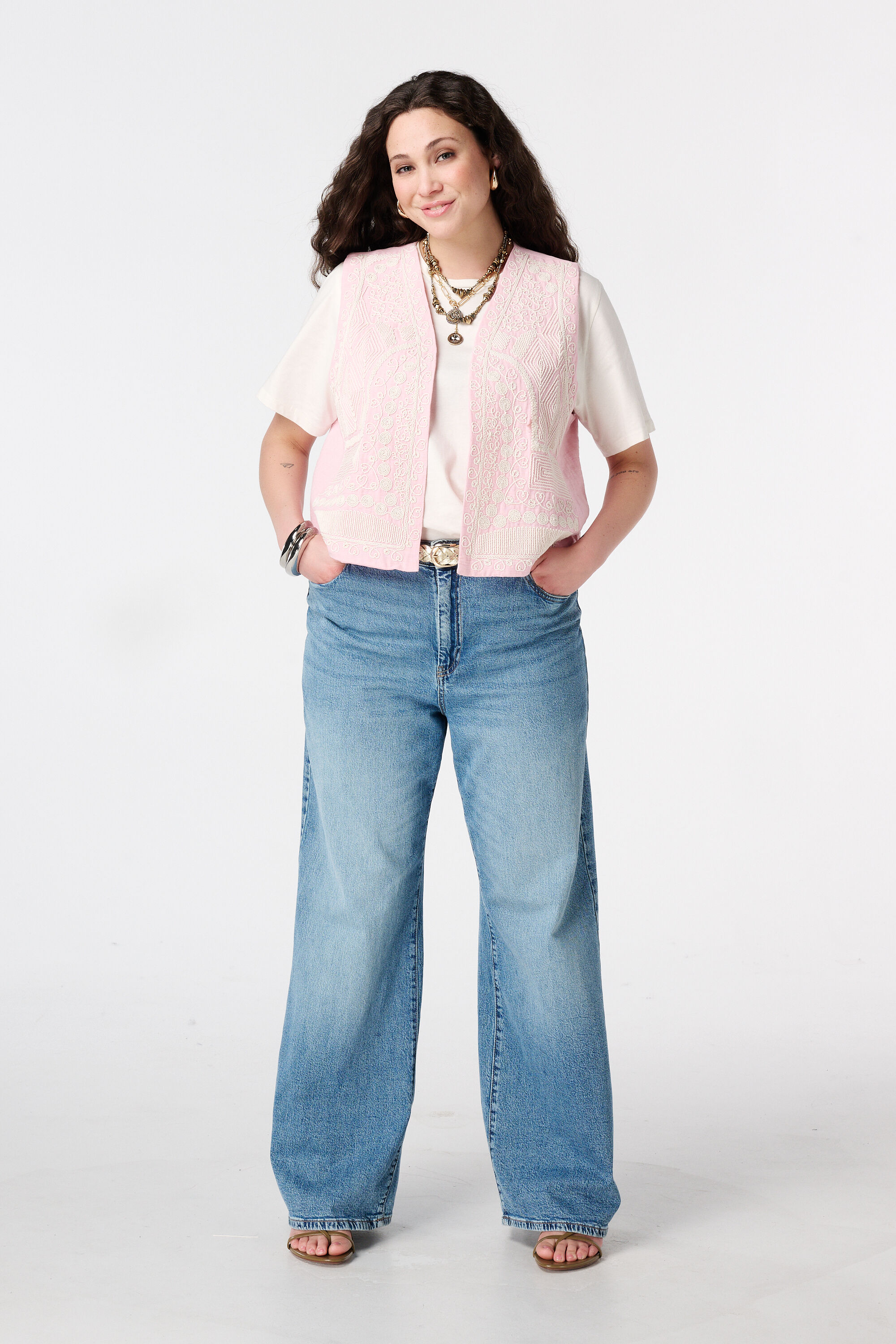 Gilet avec broderie image number 5