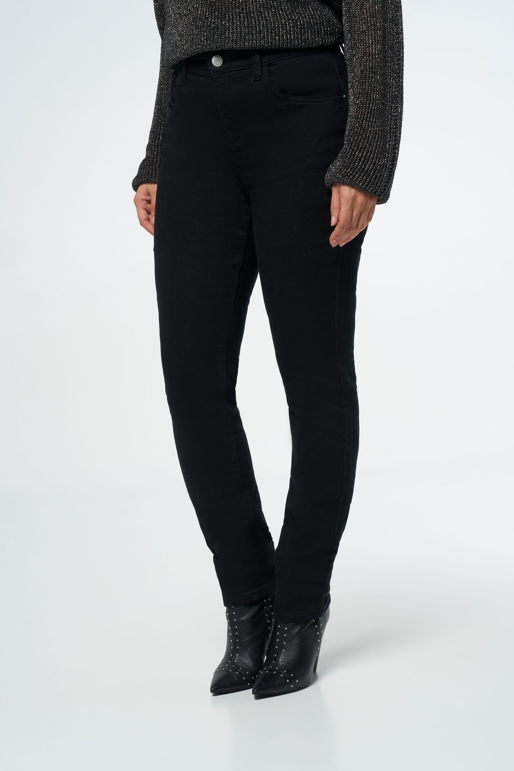 Jean &agrave; jambe fine image number 5