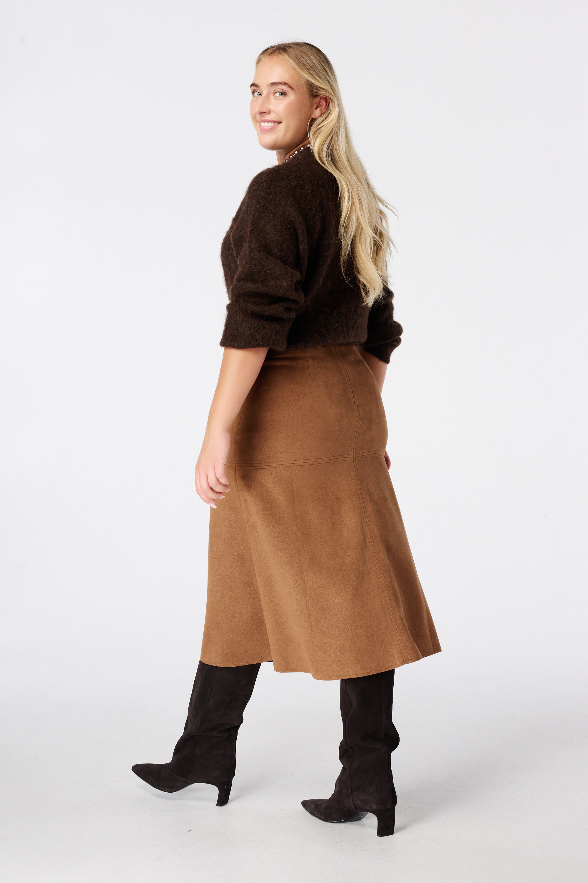 Jupe midi aspect daim image number 3