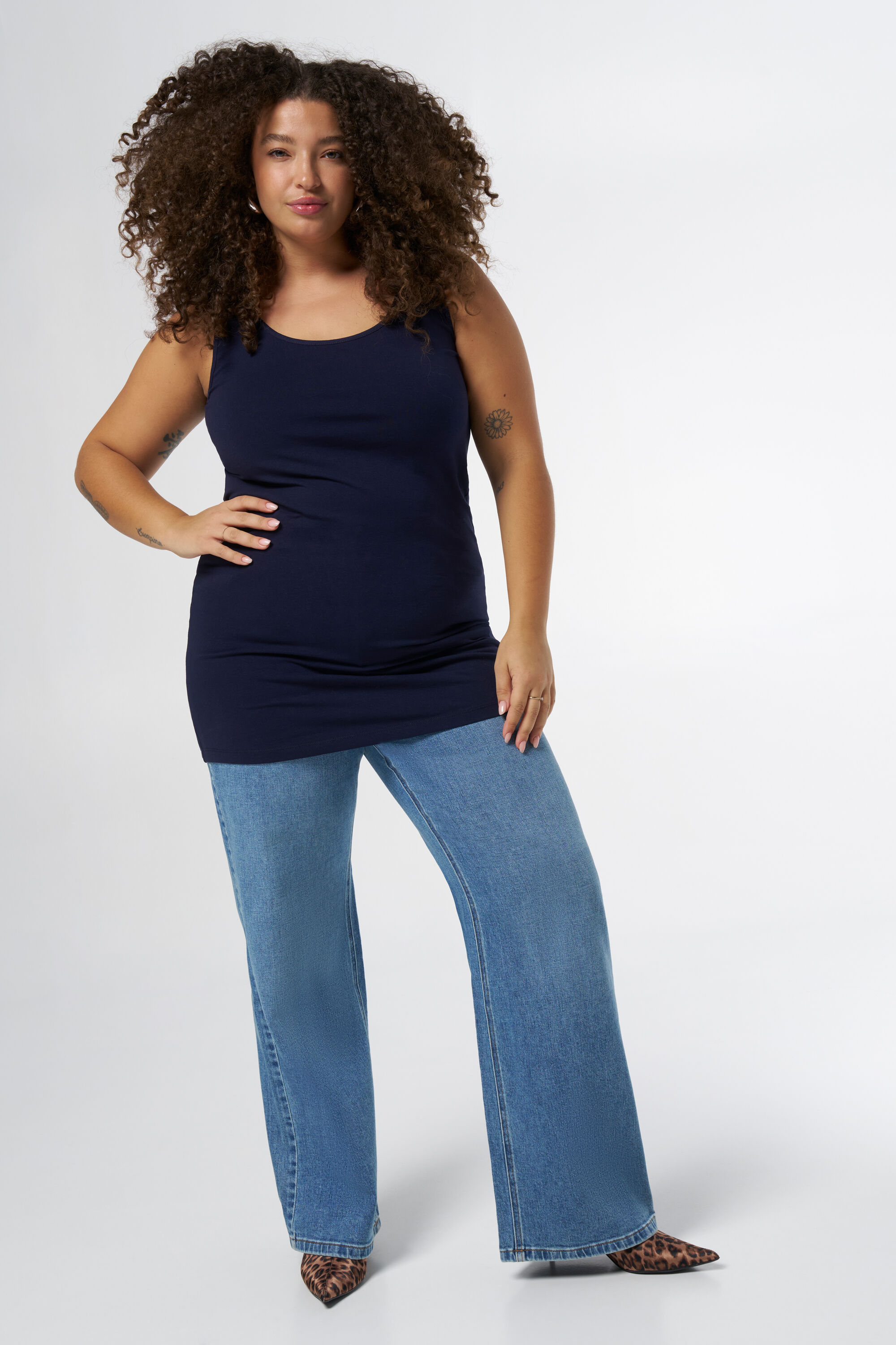 D&eacute;bardeur long en coton image number 5