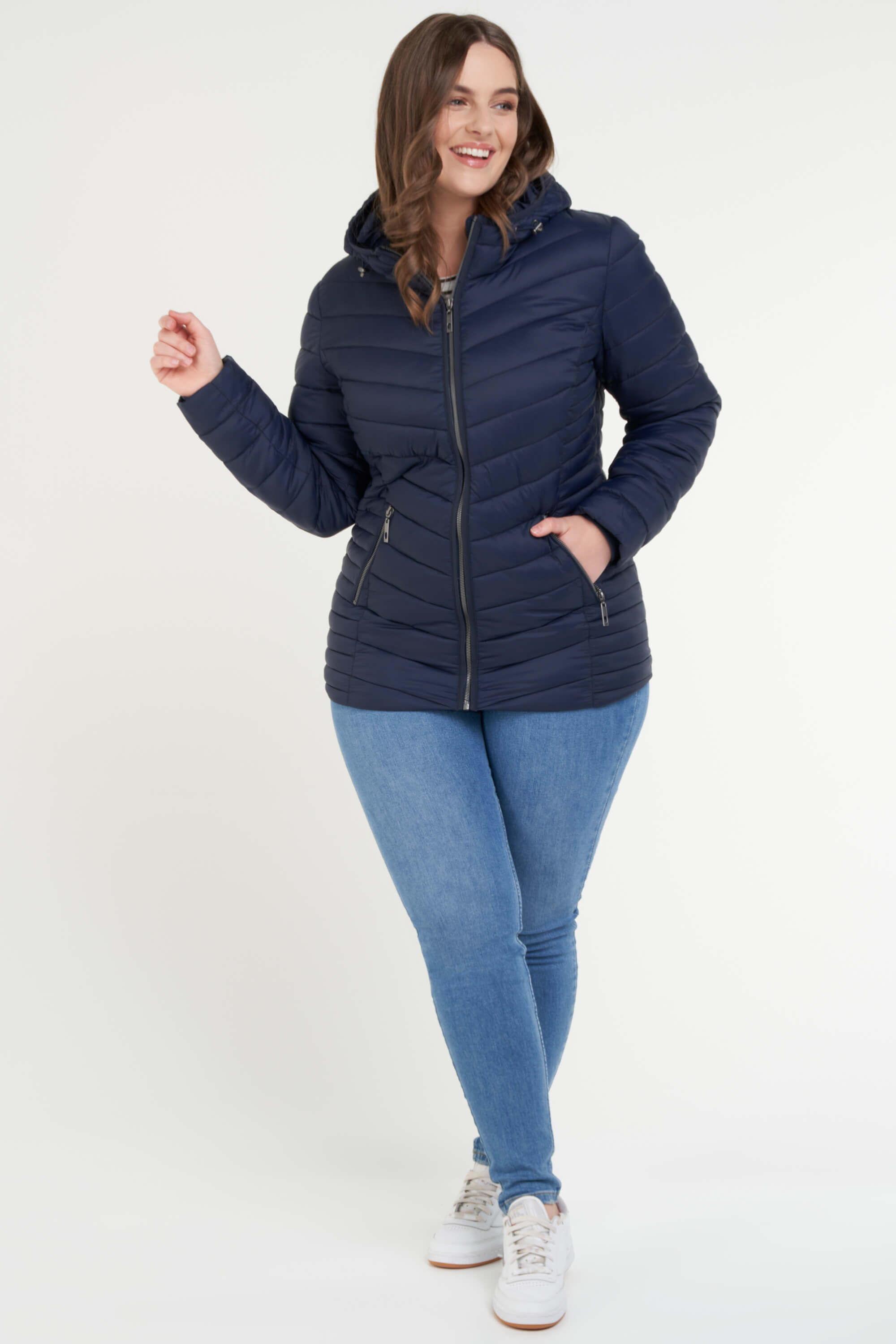 Veste l&eacute;g&egrave;re de mi-saison image number 4