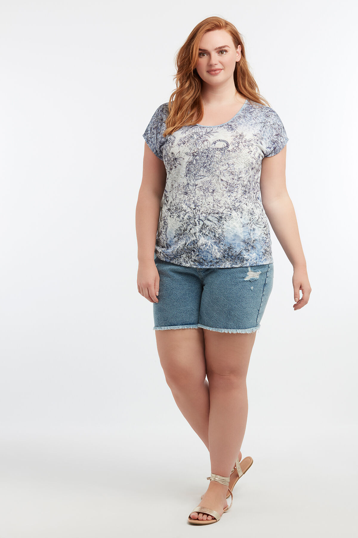 T-shirt avec empi&egrave;cement imprim&eacute; image number 4