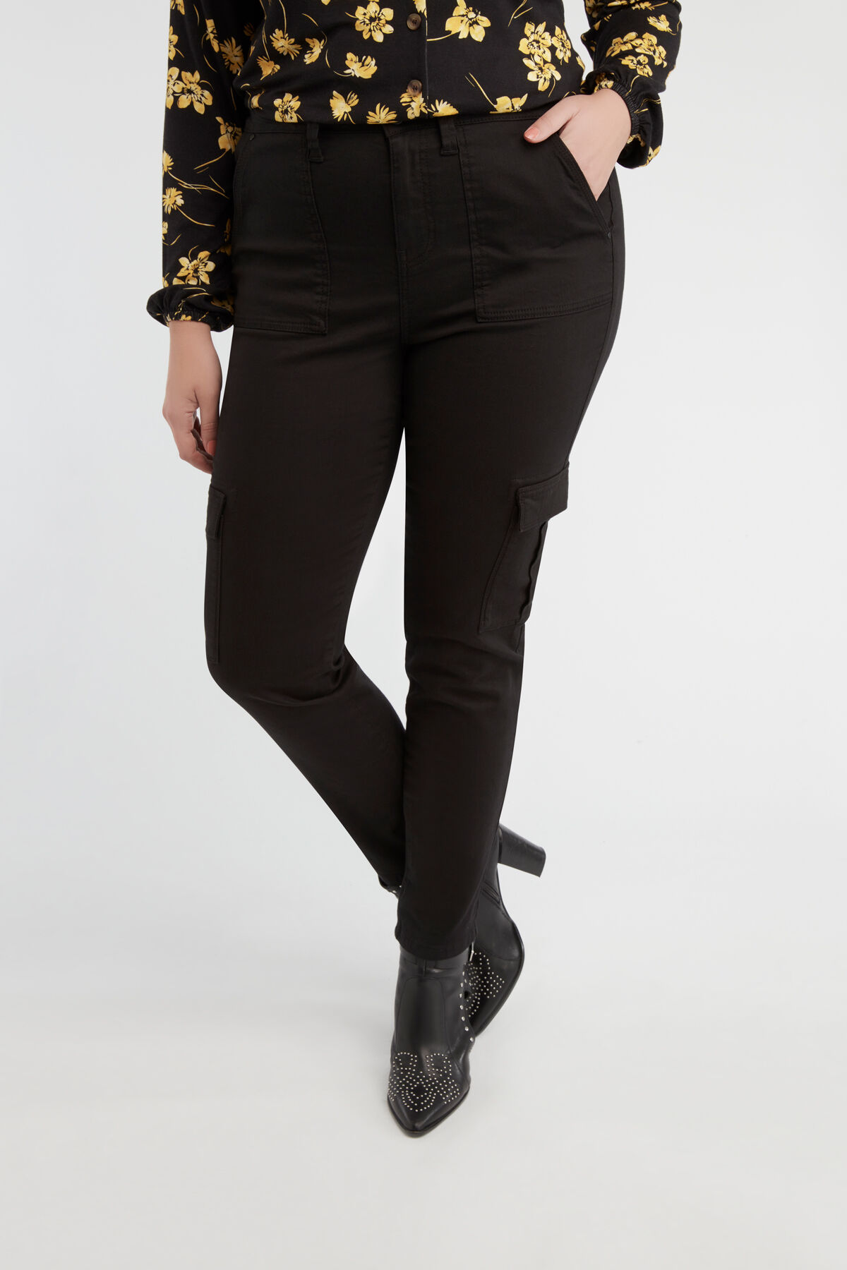 Pantalon cargo image number 3