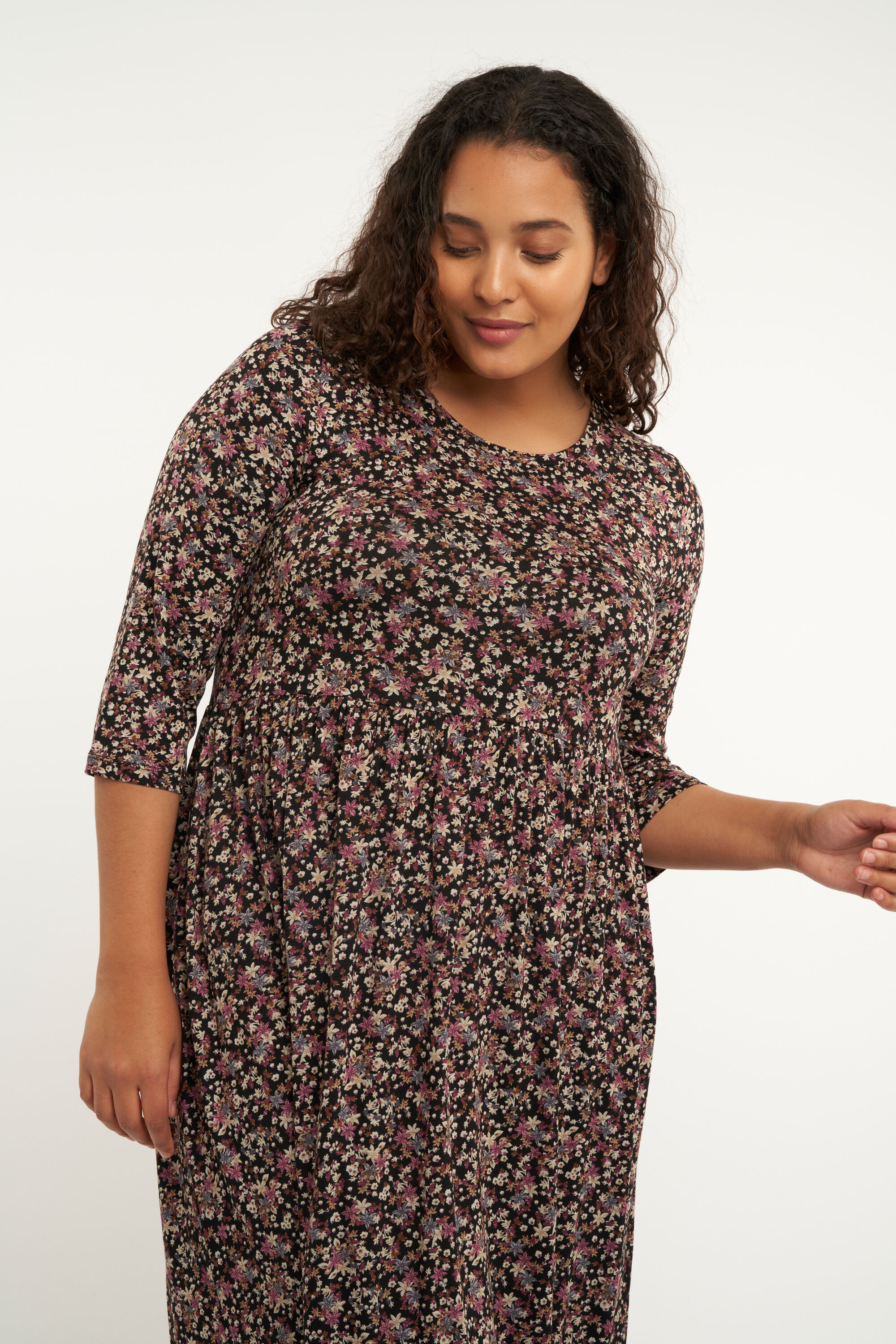 Robe longue &agrave; imprim&eacute;  image number 5