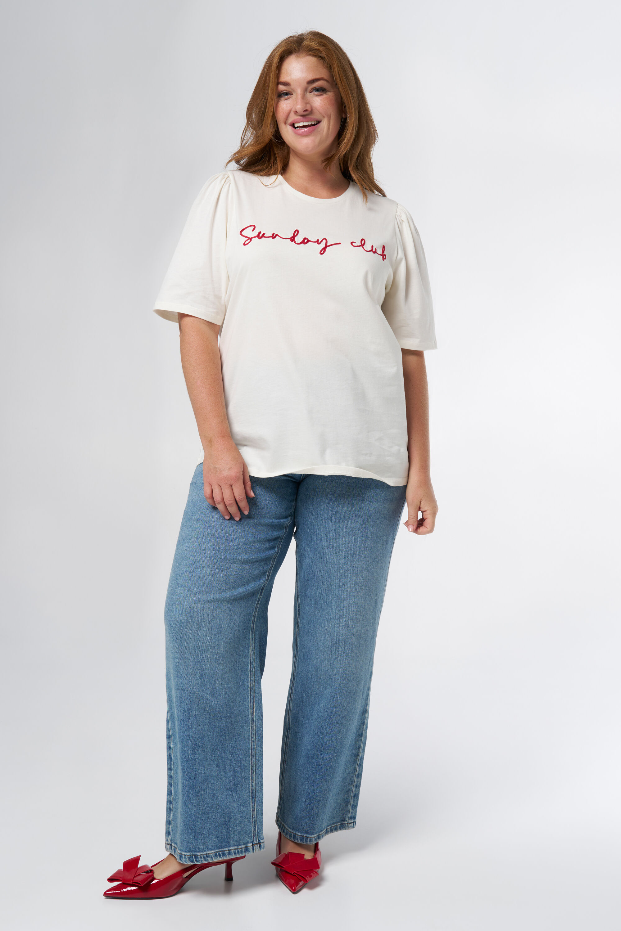 T-shirt avec texte brod&eacute; image number 5