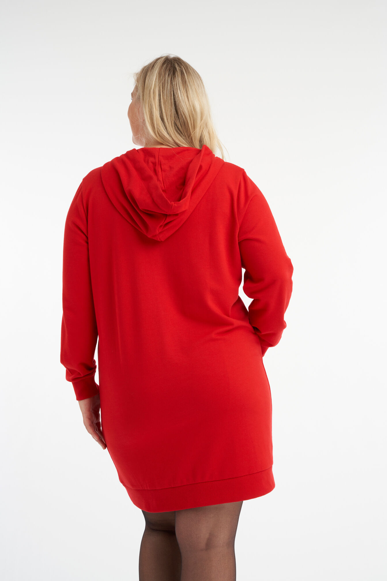 Robe pull image number 3