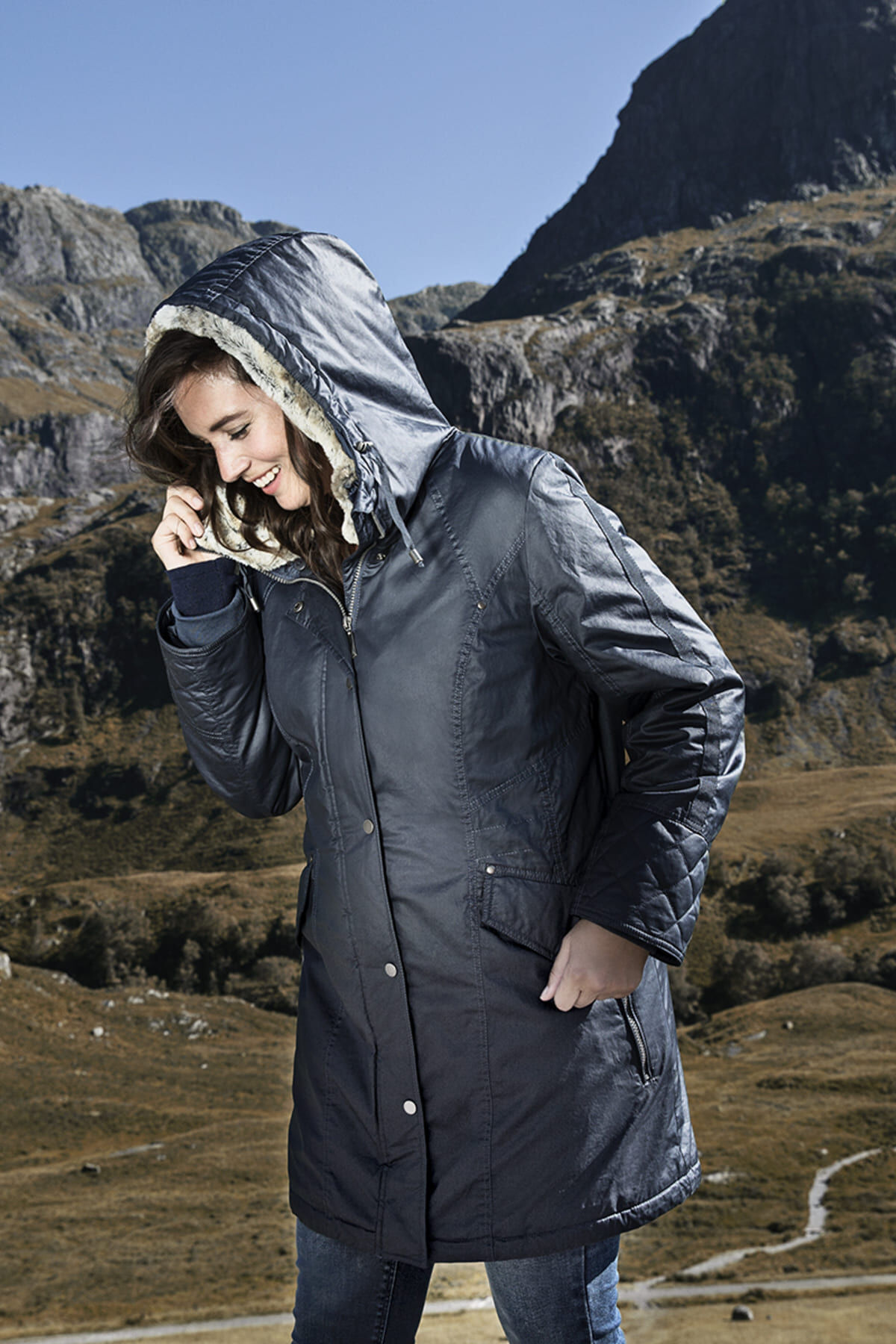 Manteau matelass&eacute; image number 3