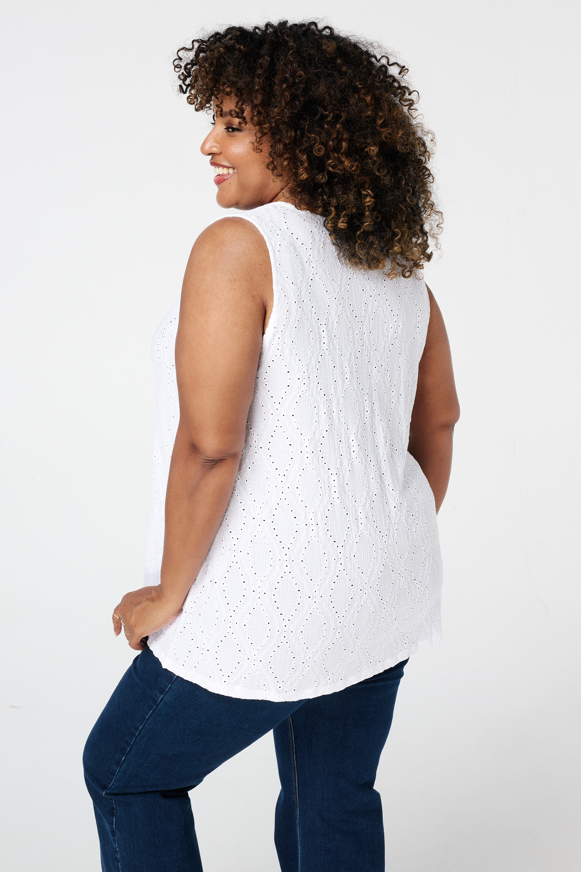 Haut sans manches avec structure en dentelle image number 3
