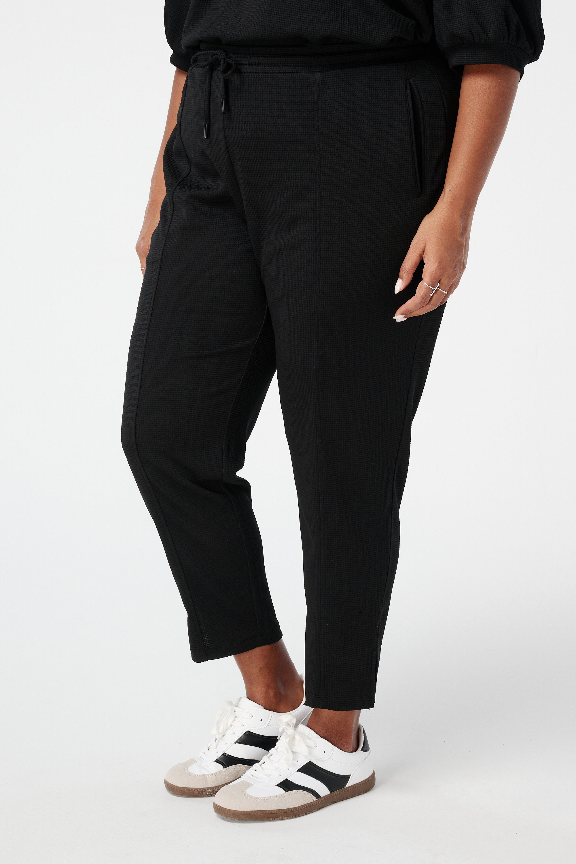 Pantalon avec taille &eacute;lastique image number 5