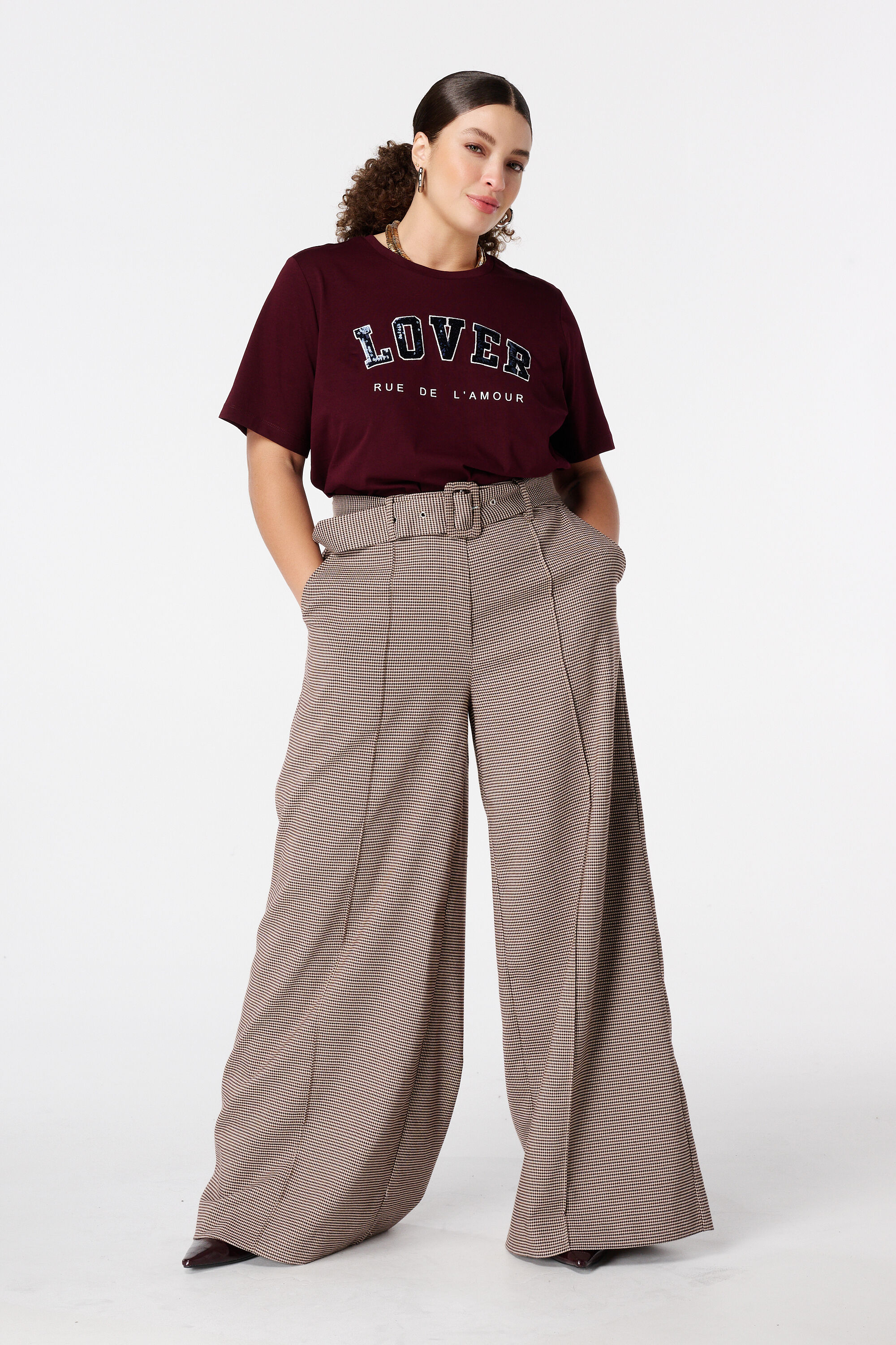 T-shirt &agrave; paillettes  image number 5