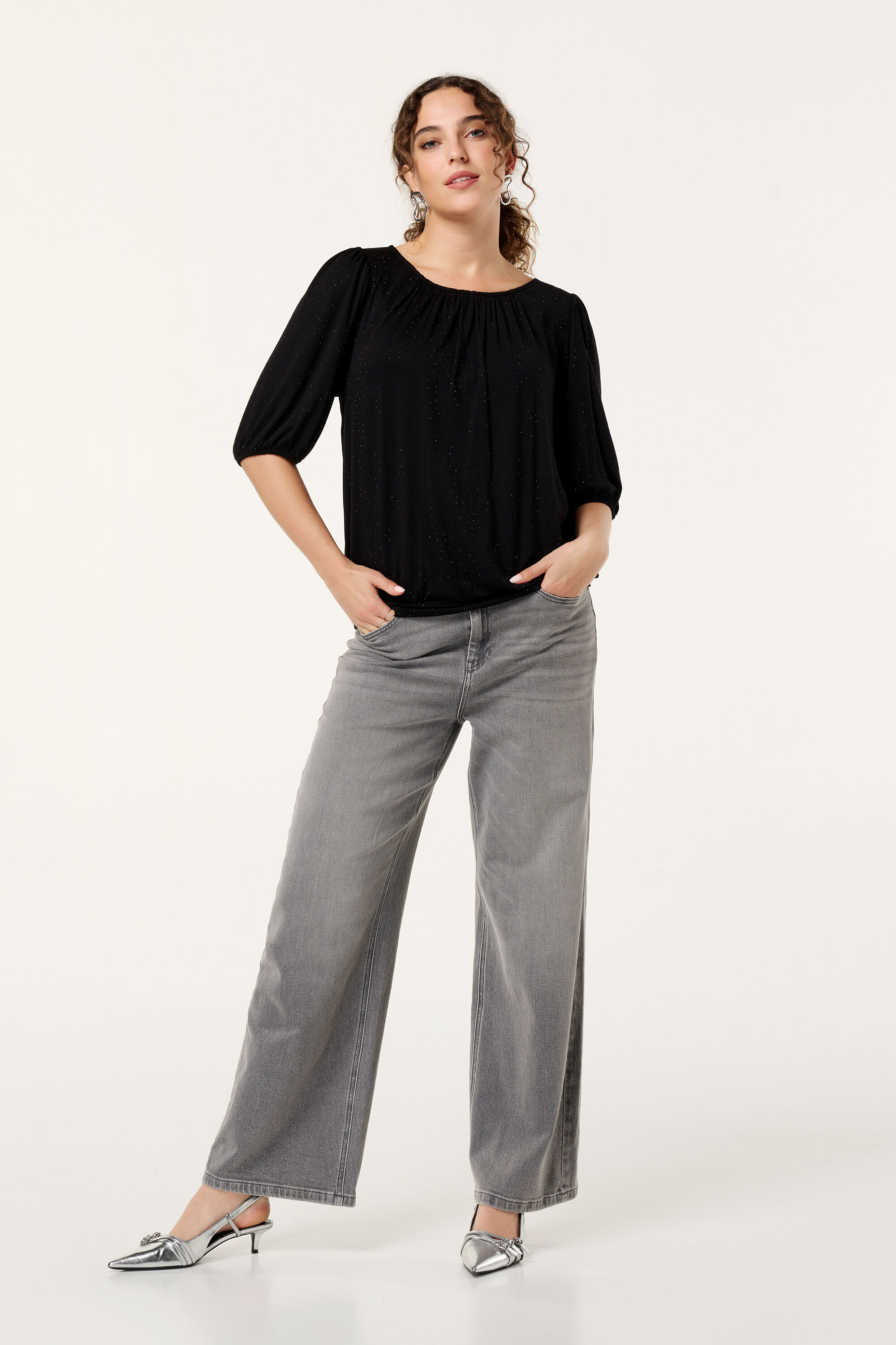 Haut &agrave; strass image number 5