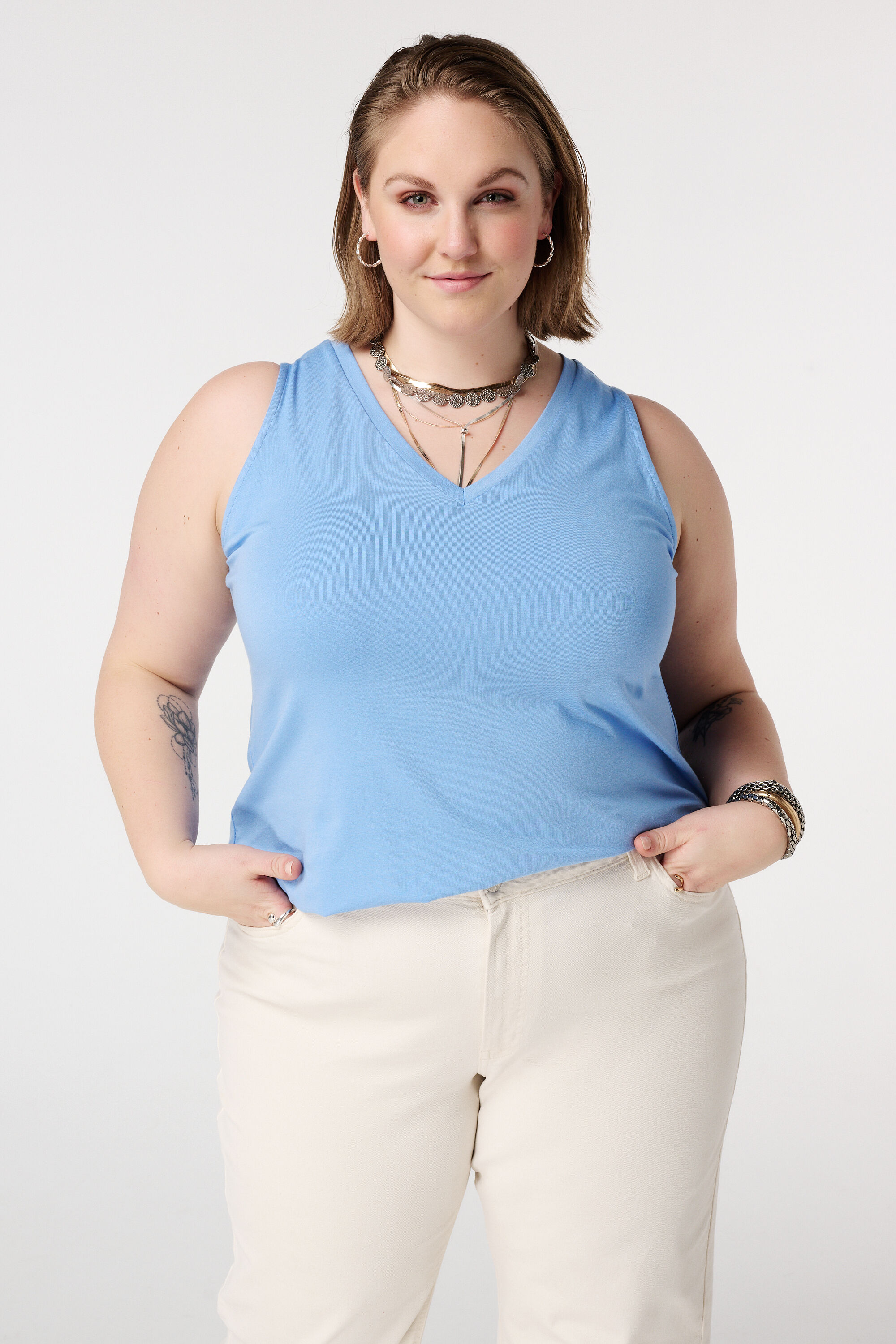 D&eacute;bardeur avec col en V image number 0