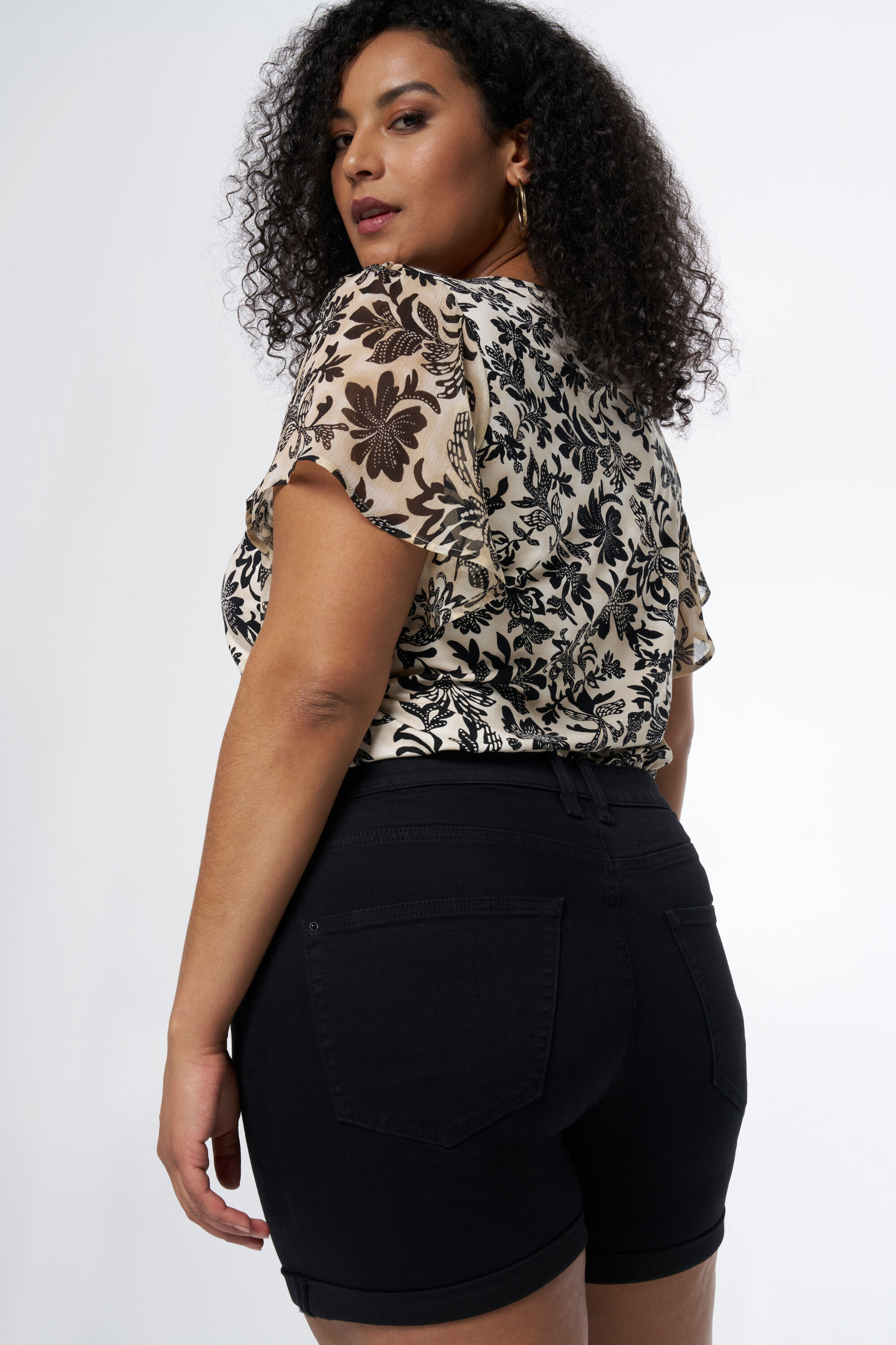 Short en jean image number 4