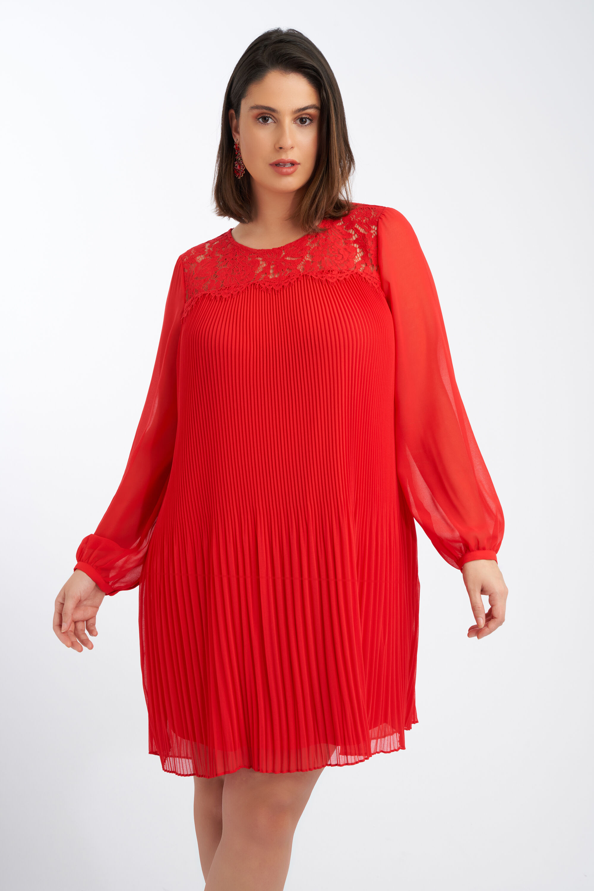 Robe pliss&eacute;e en dentelle image number 5