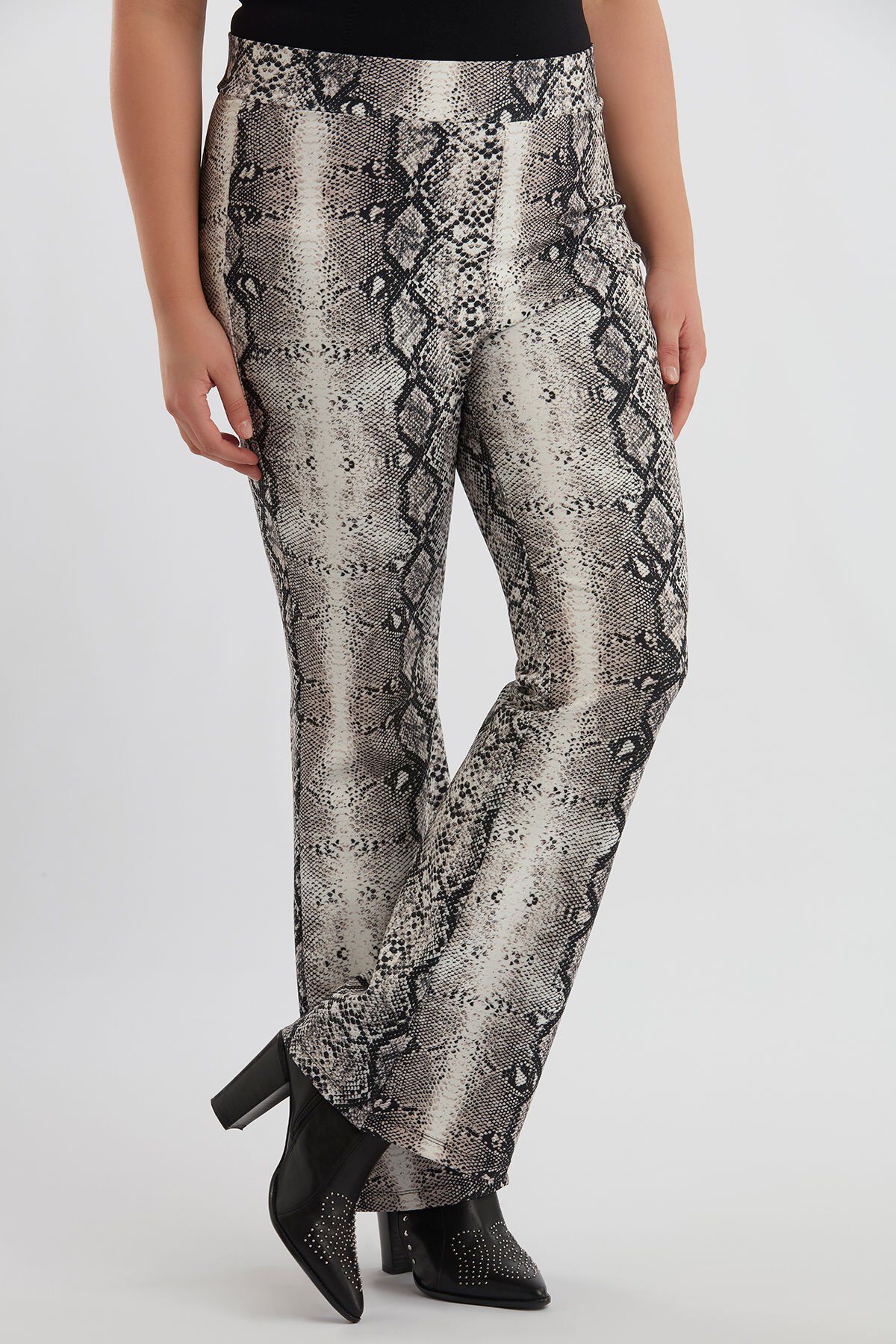 Femmes Pantalon avec imprime serpent MS Mode