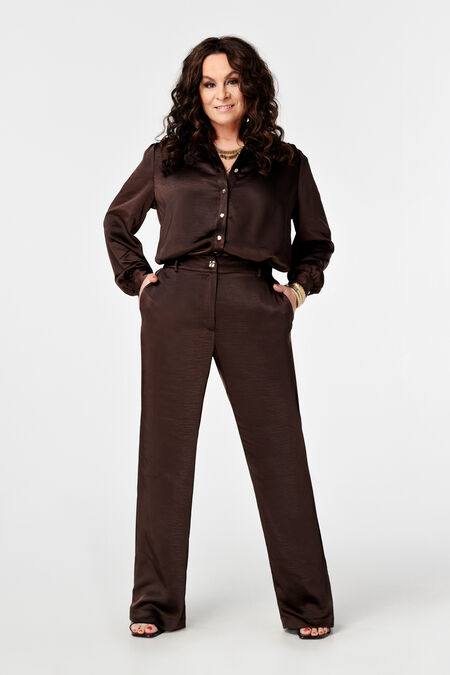 Pantalon en satin avec fermeture à boutons dorés Pantalon en satin avec fermeture à boutons dorés