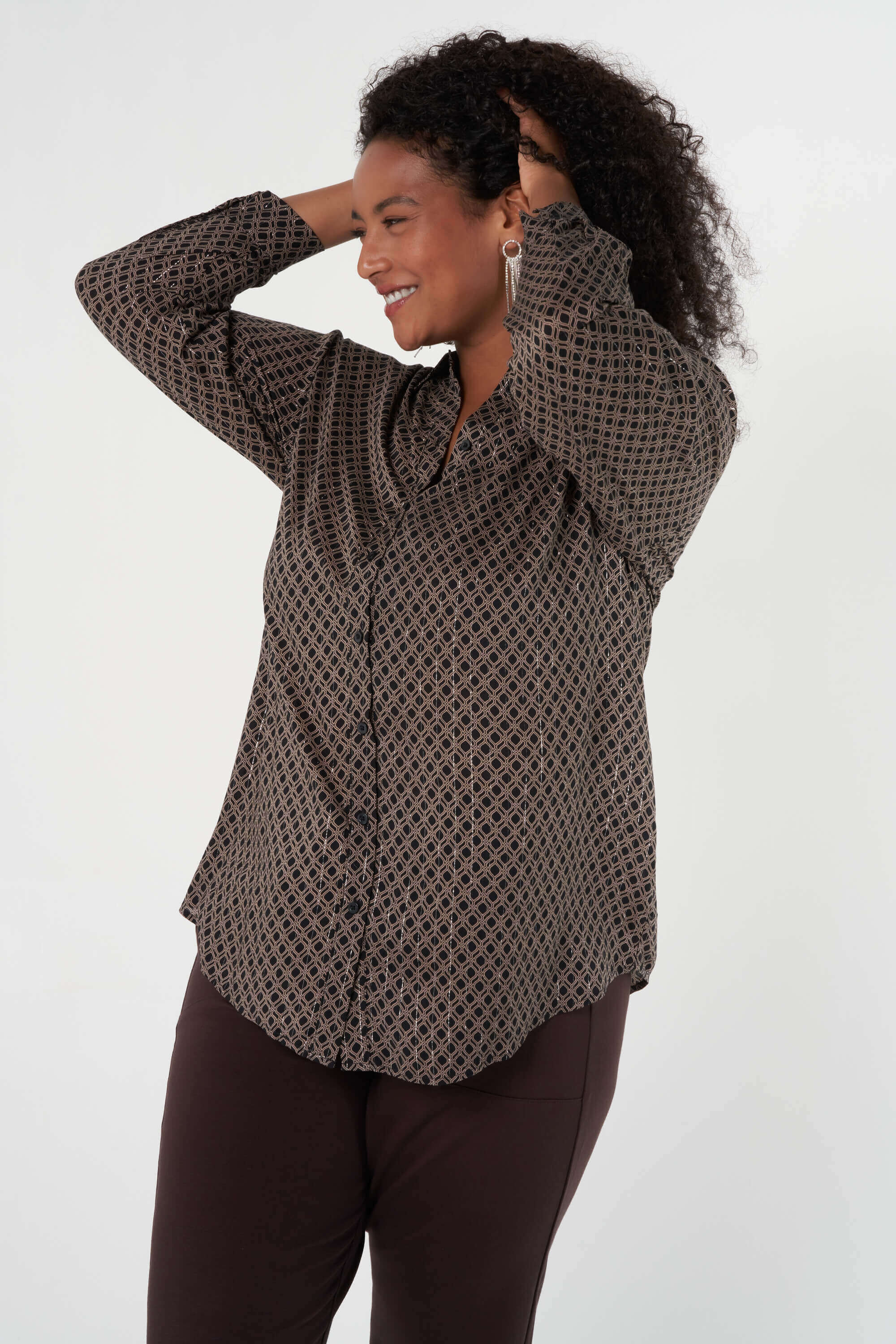 Chemise d&eacute;contract&eacute;e &agrave; imprim&eacute; image number 0