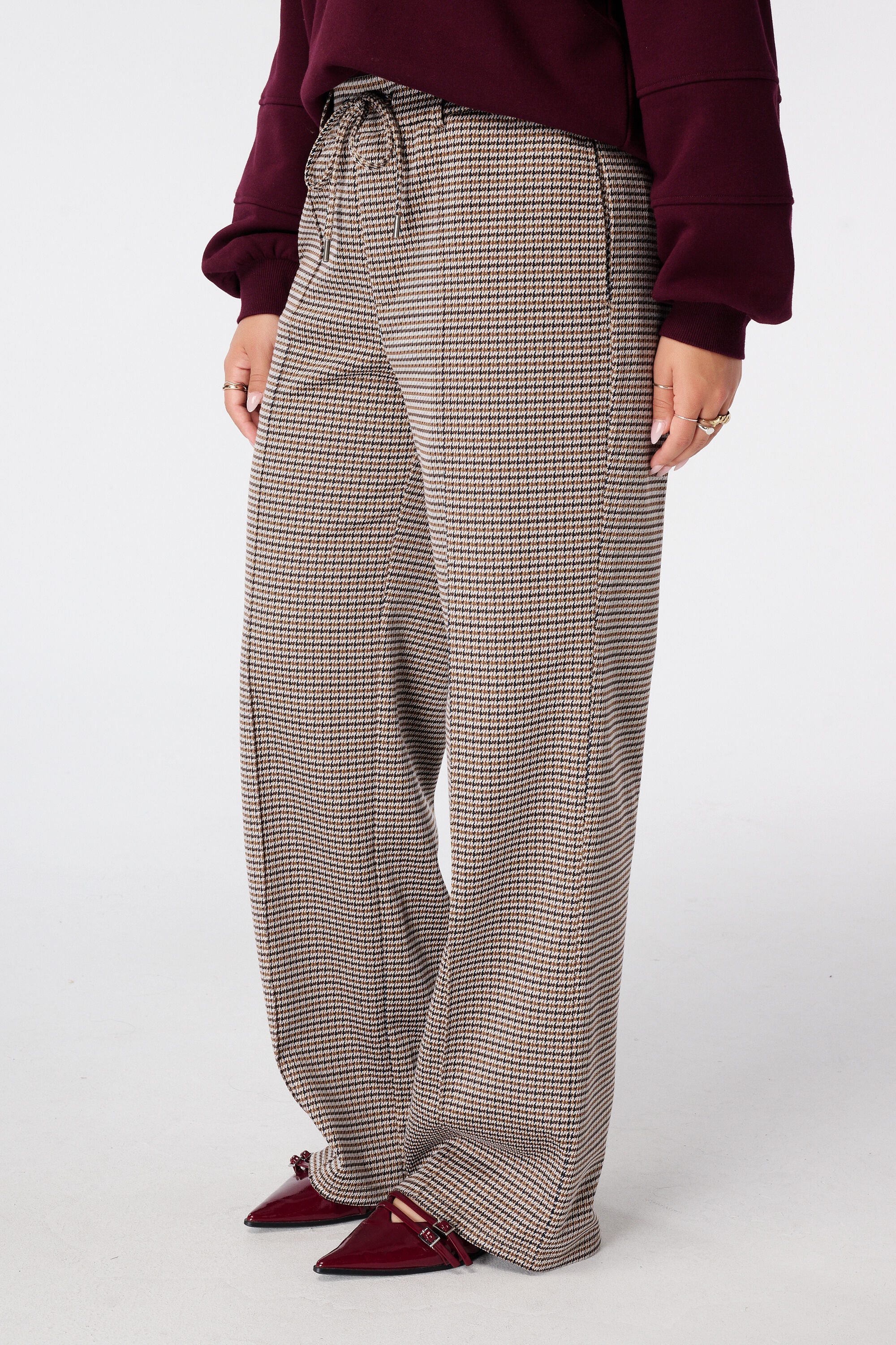 Pantalon &agrave; carreaux image number 5