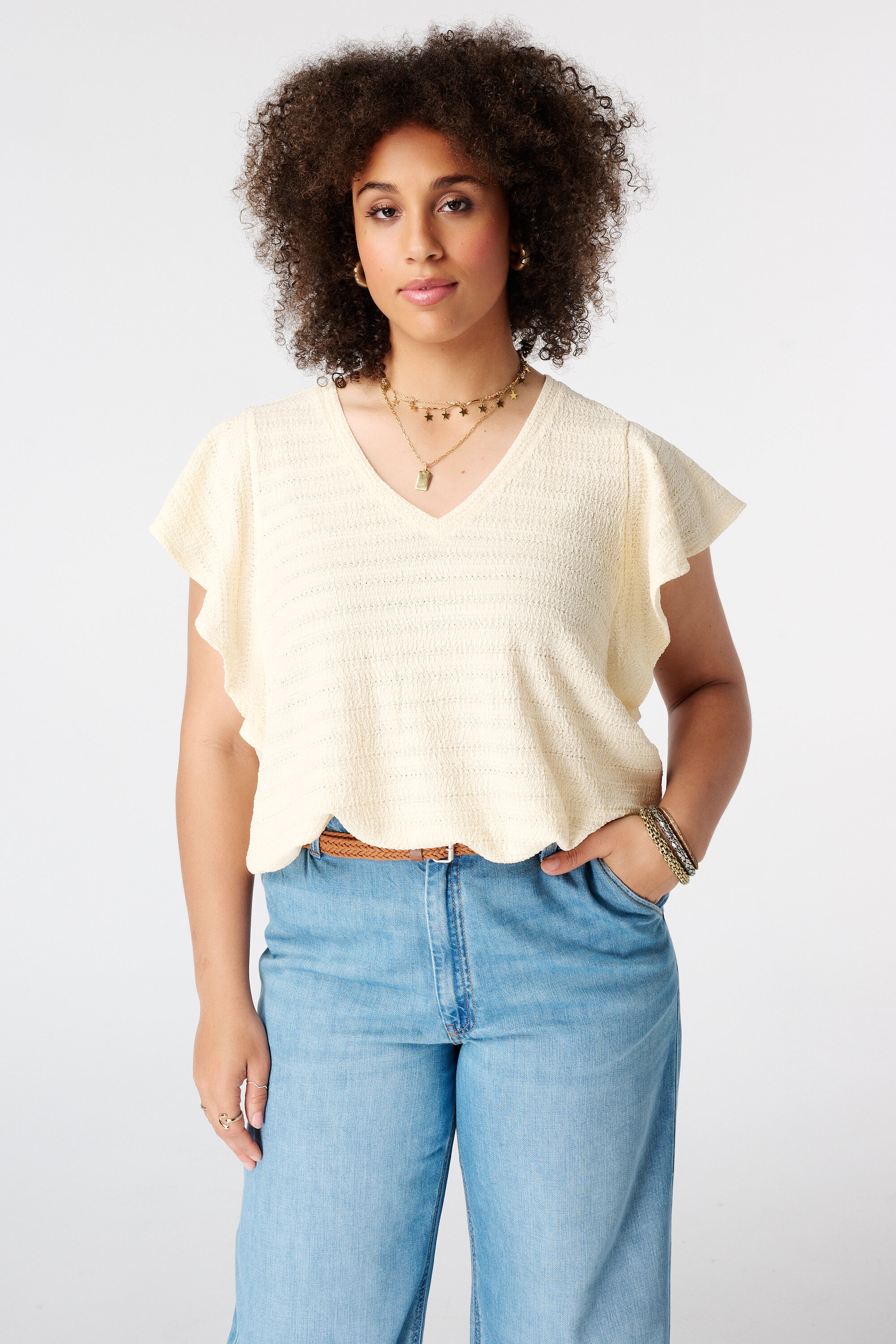 Top avec manches papillon