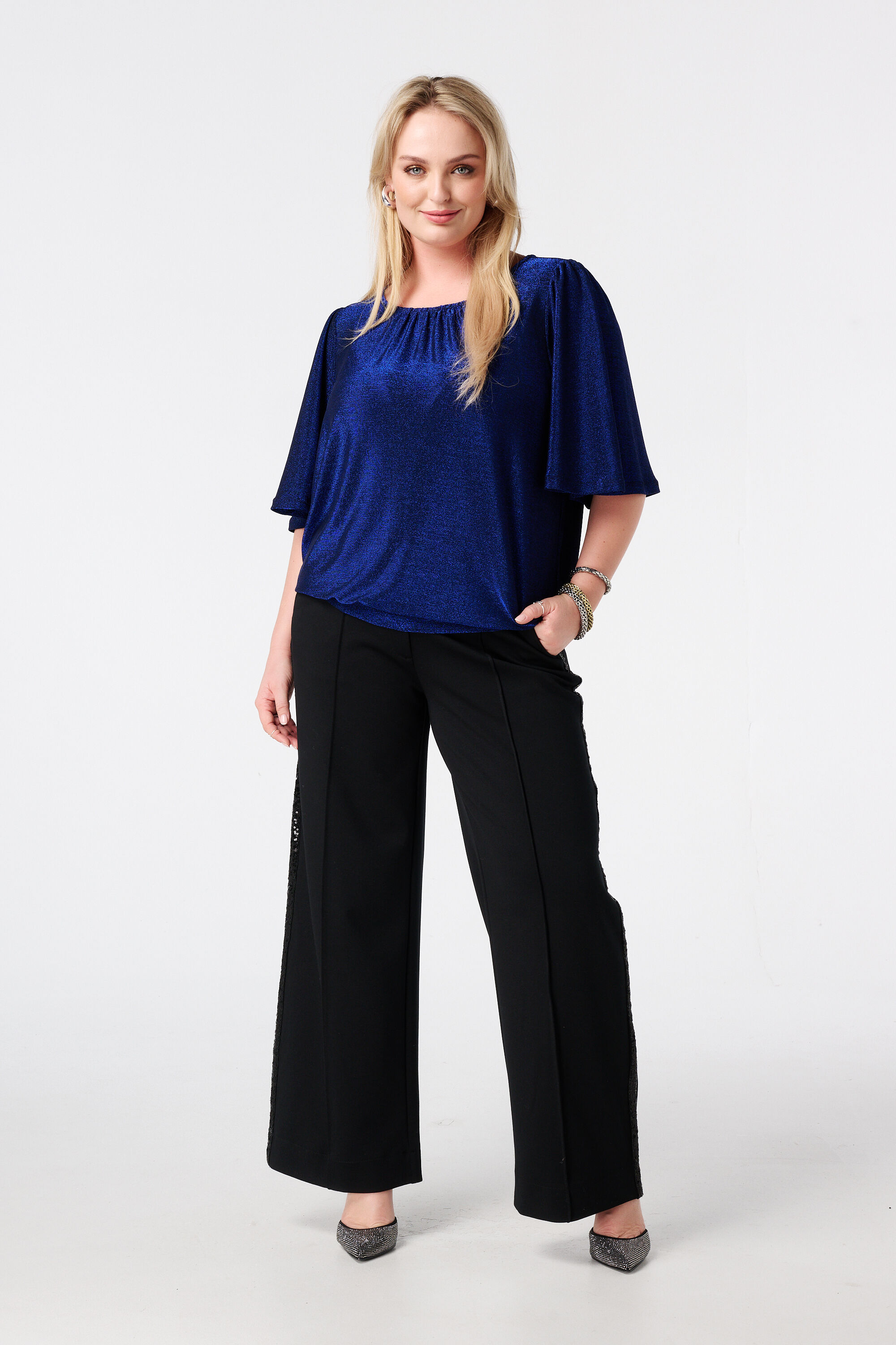 Top &agrave; manches &eacute;vas&eacute;es et lurex image number 5