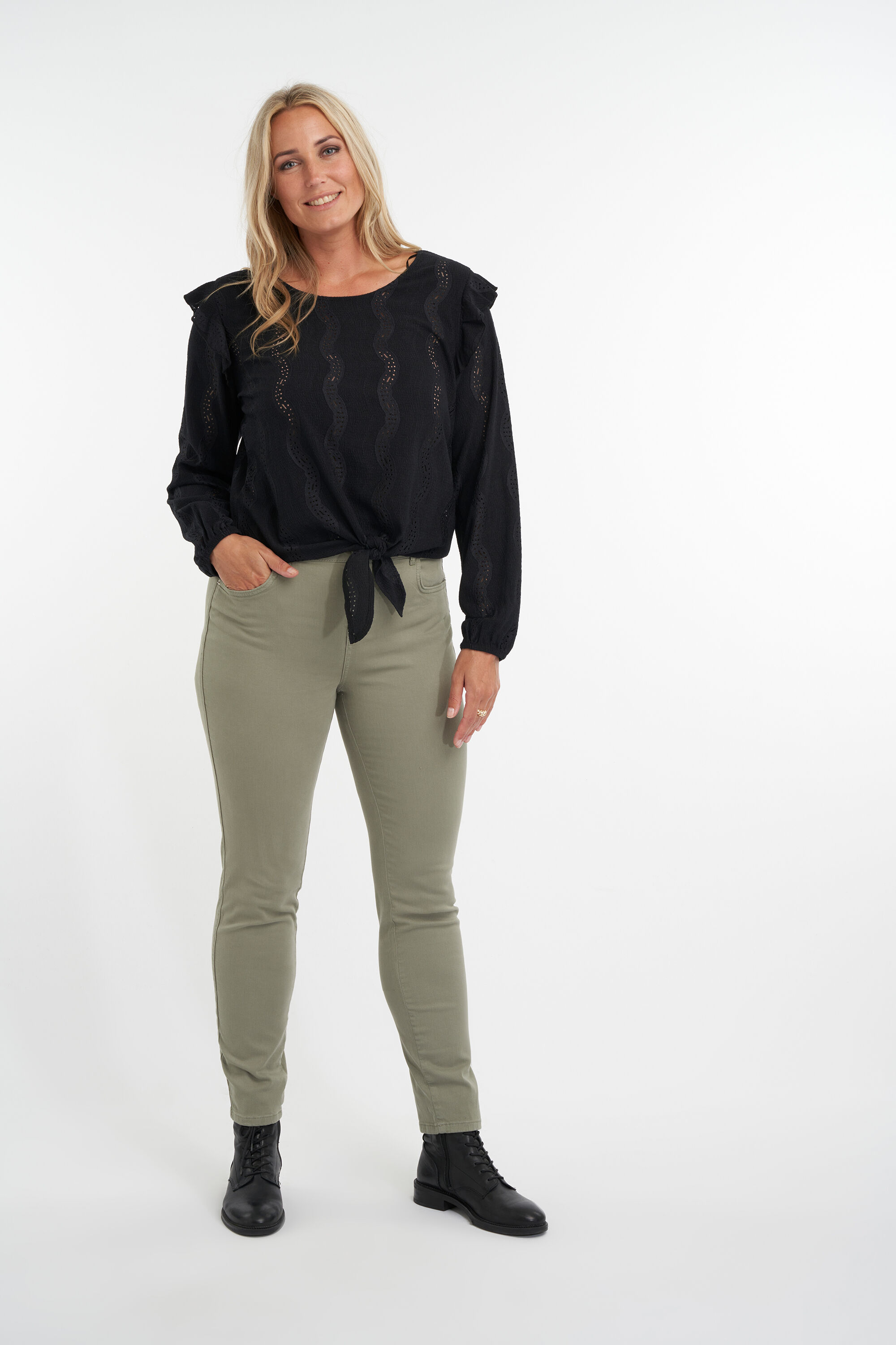 Jean slim  image number 4