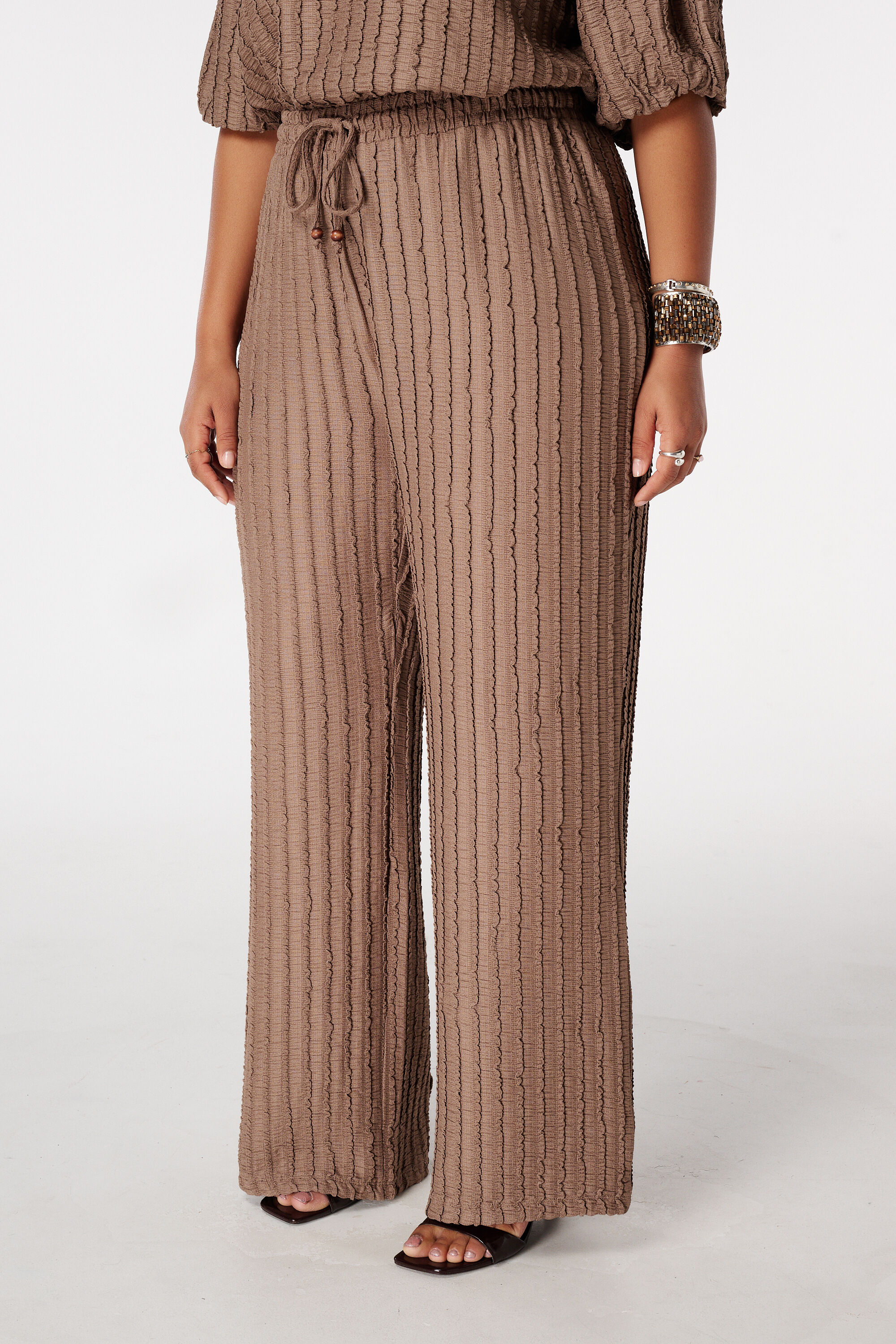 Pantalon avec taille &eacute;lastique image number 5
