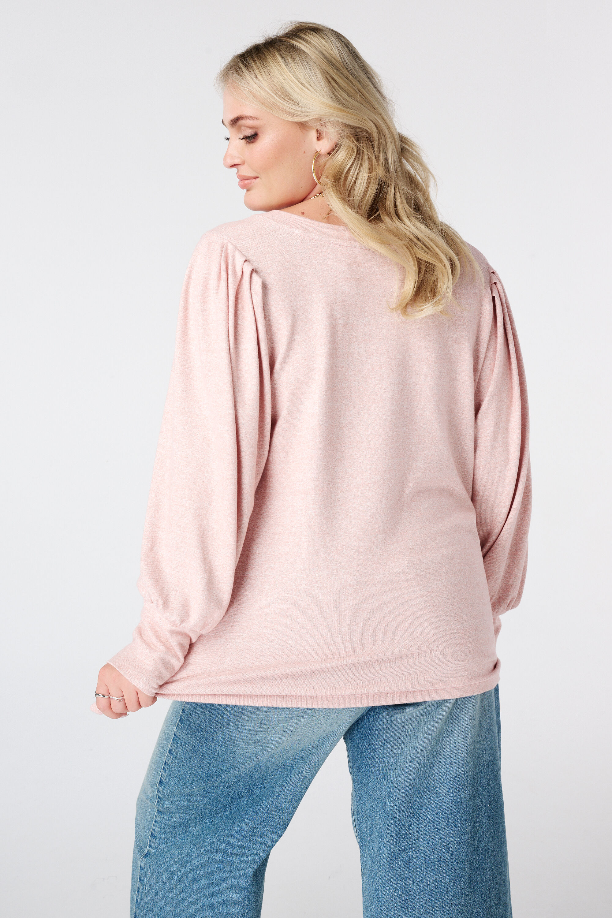 Top en sweat &agrave; manches bouffantes image number 3