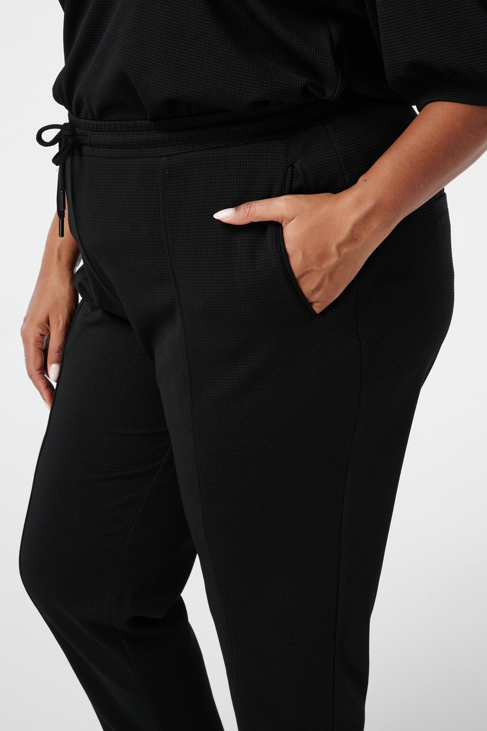 Pantalon avec taille &eacute;lastique image number 4