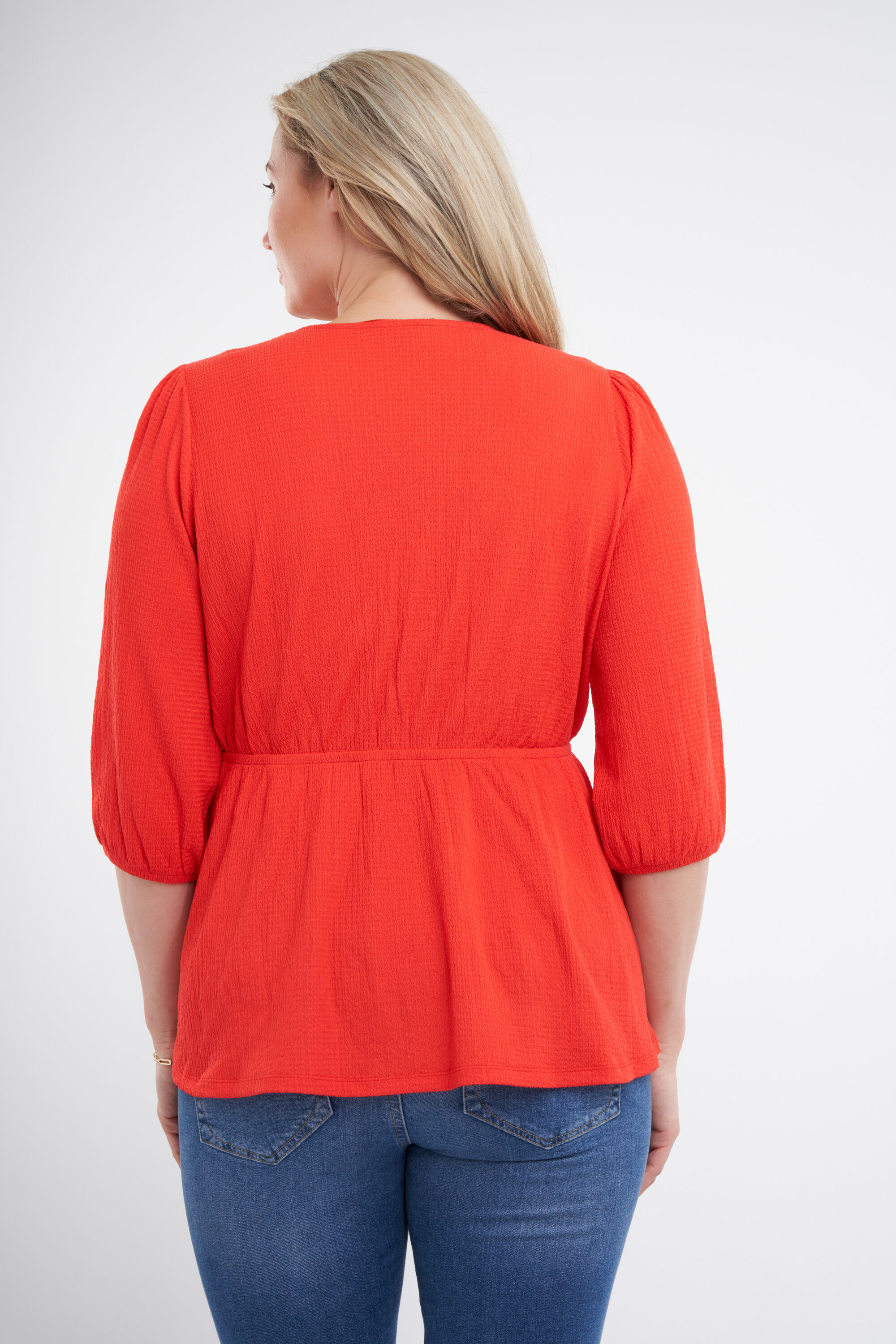 Haut portefeuille au tissu textur&eacute; image number 3