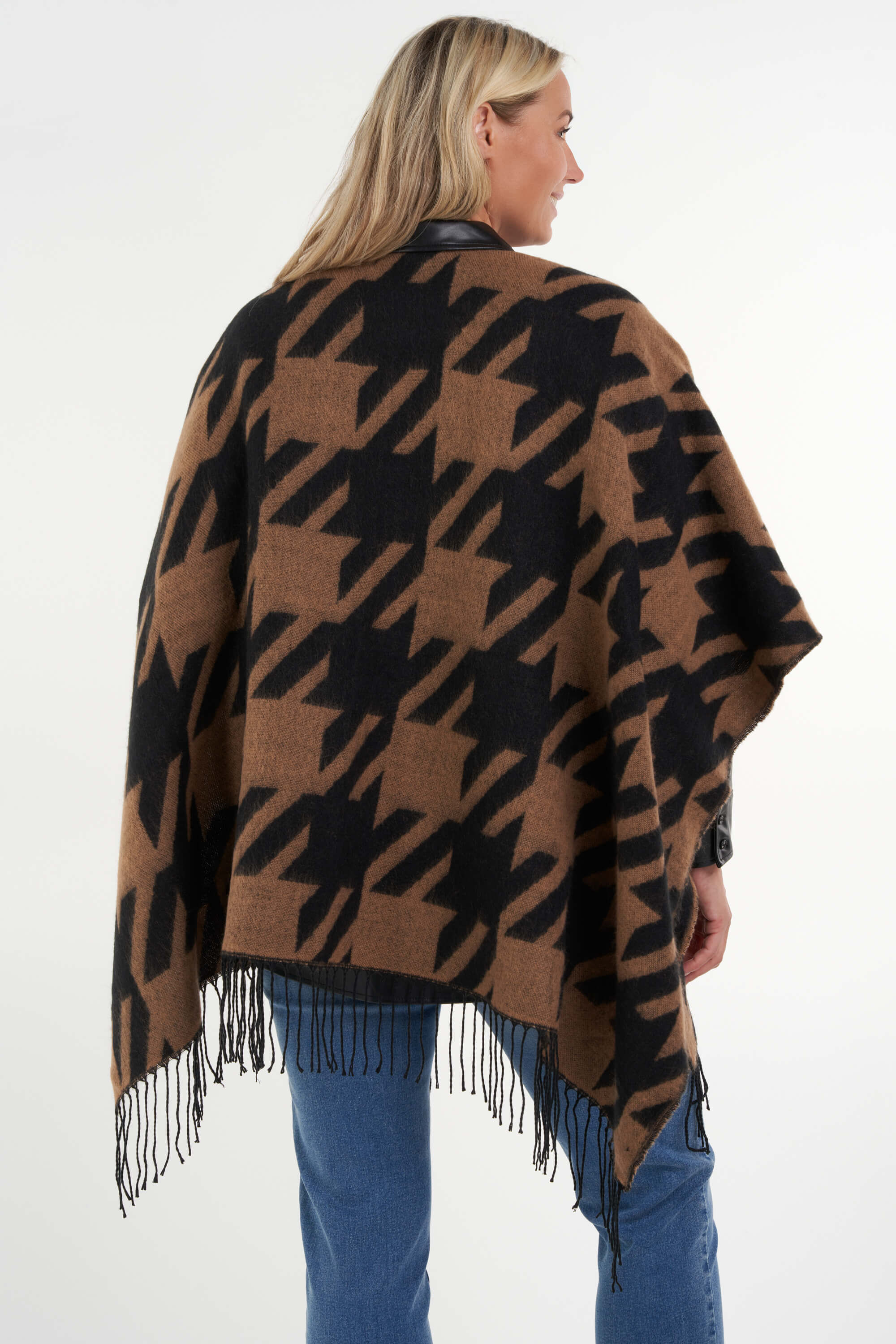 &Eacute;charpe &agrave; imprim&eacute;  image number 3