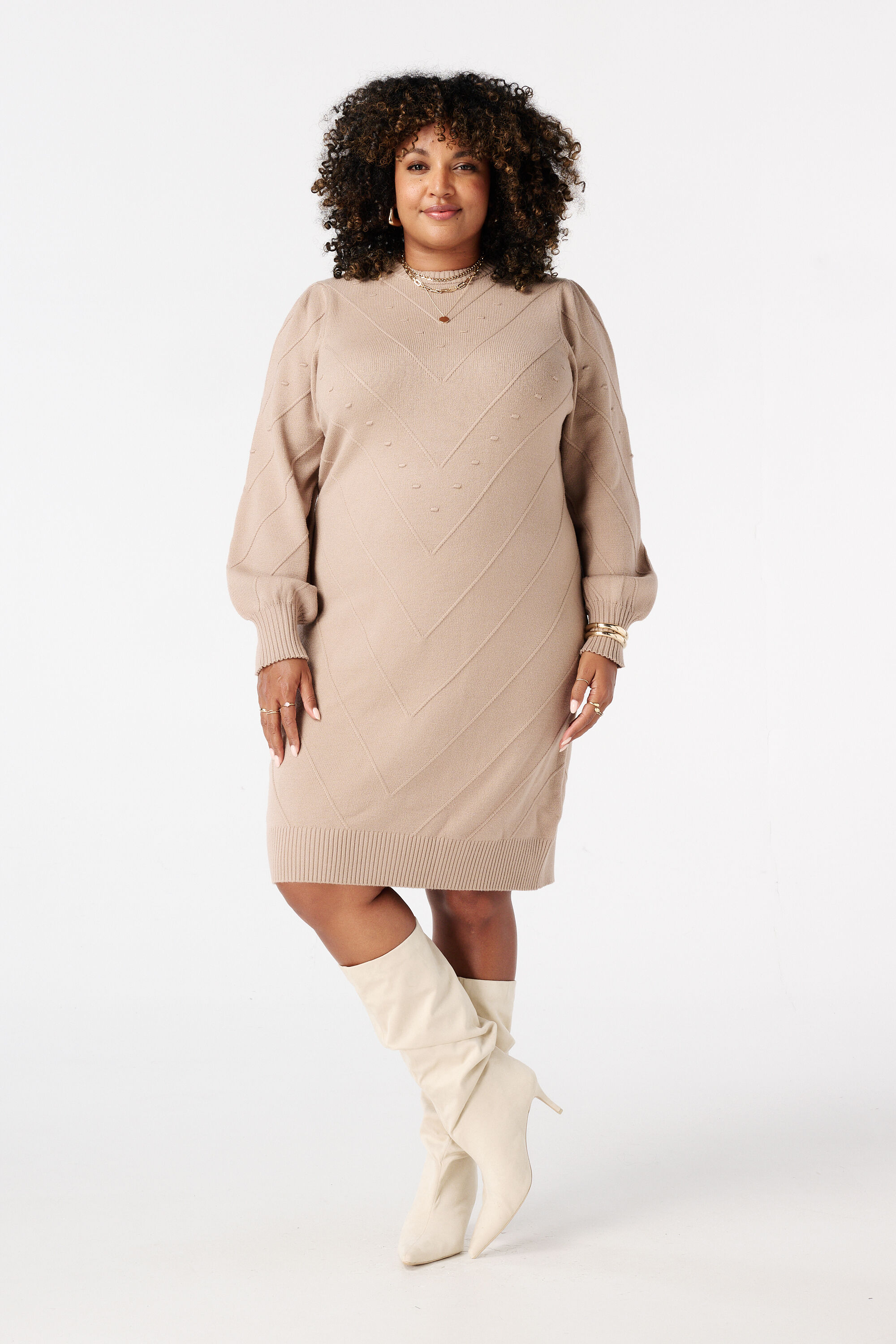 Robe tricot&eacute;e &agrave; manches ballon image number 5