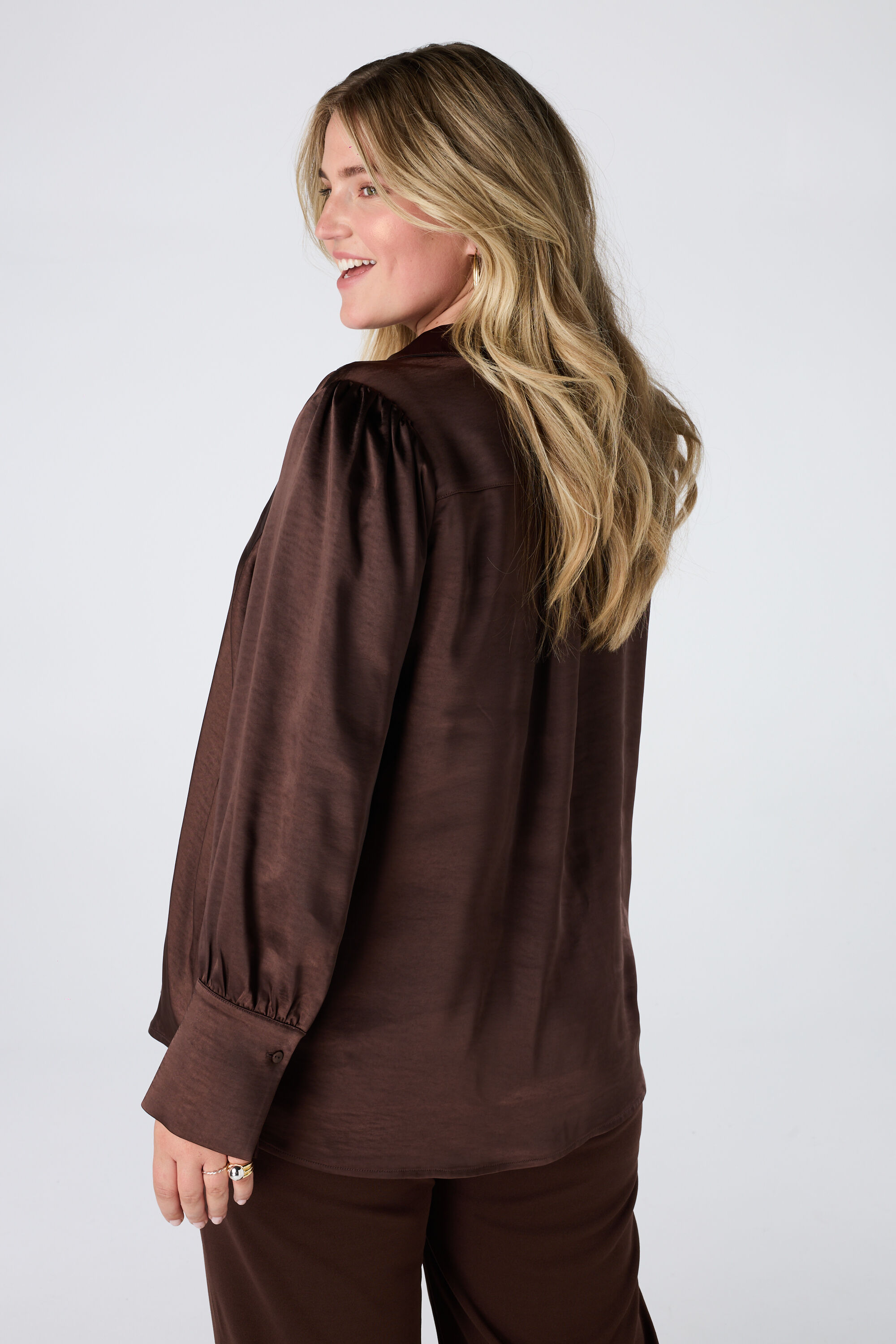 Blouse aspect satin image number 3