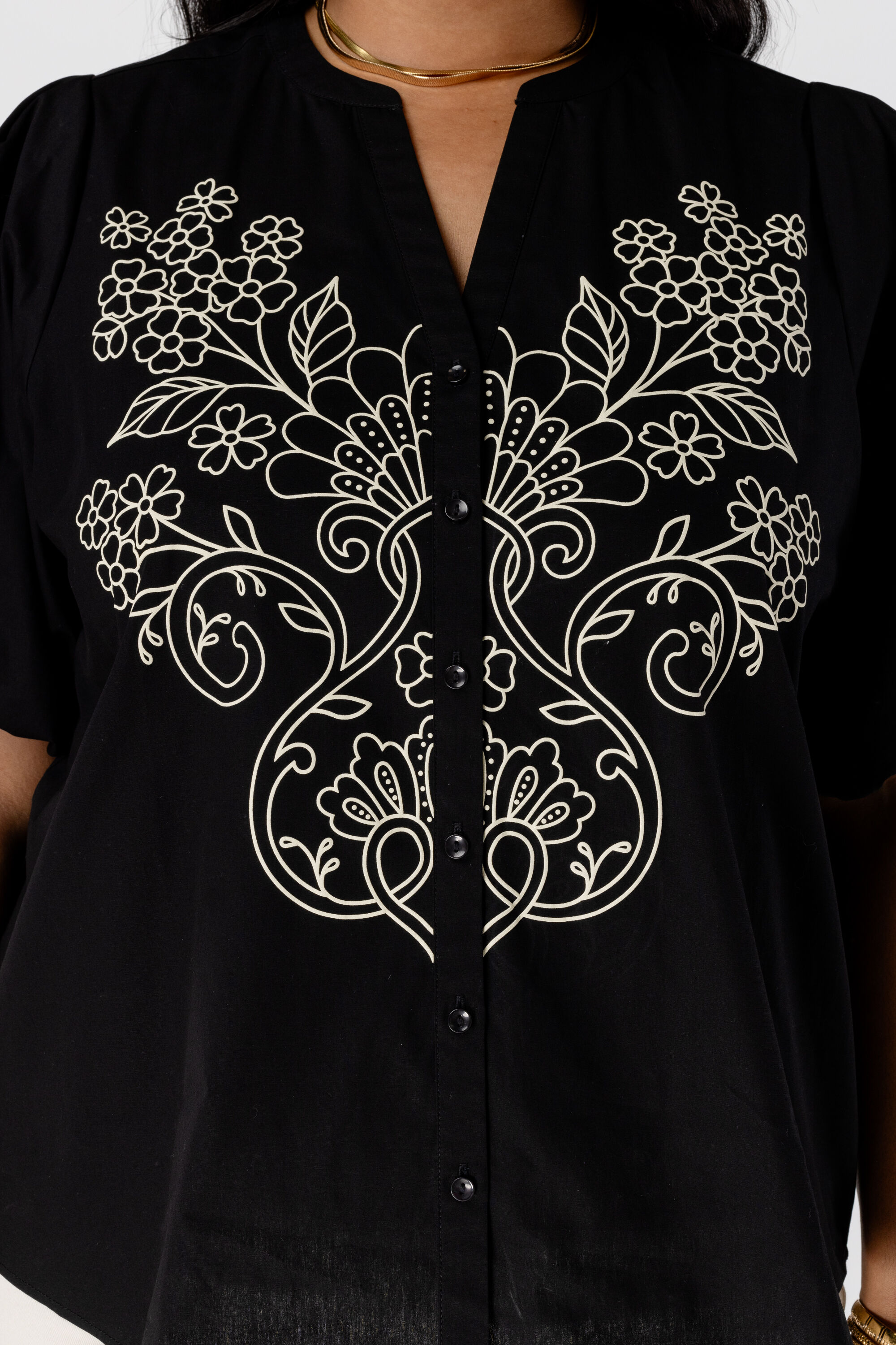 Blouse &agrave; manches bouffantes image number 4