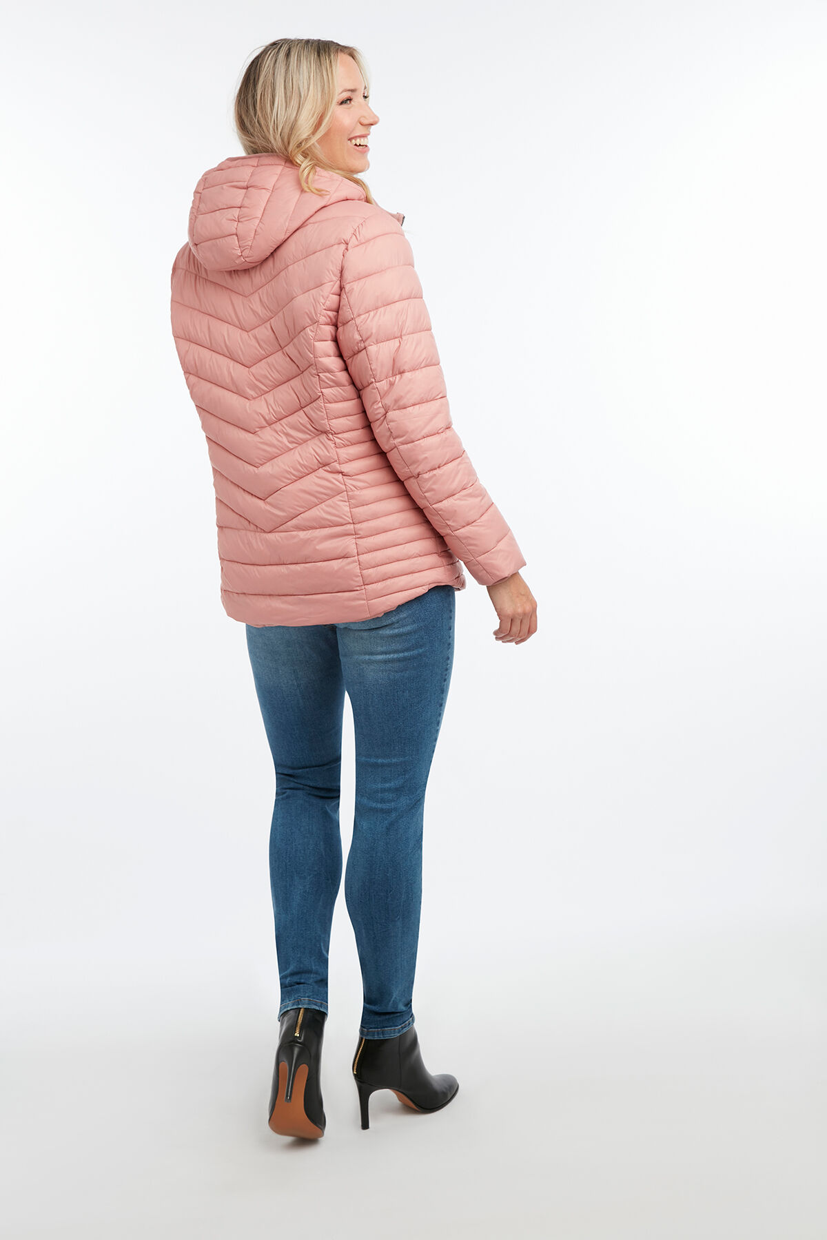 Veste l&eacute;g&egrave;re de mi-saison image number 4