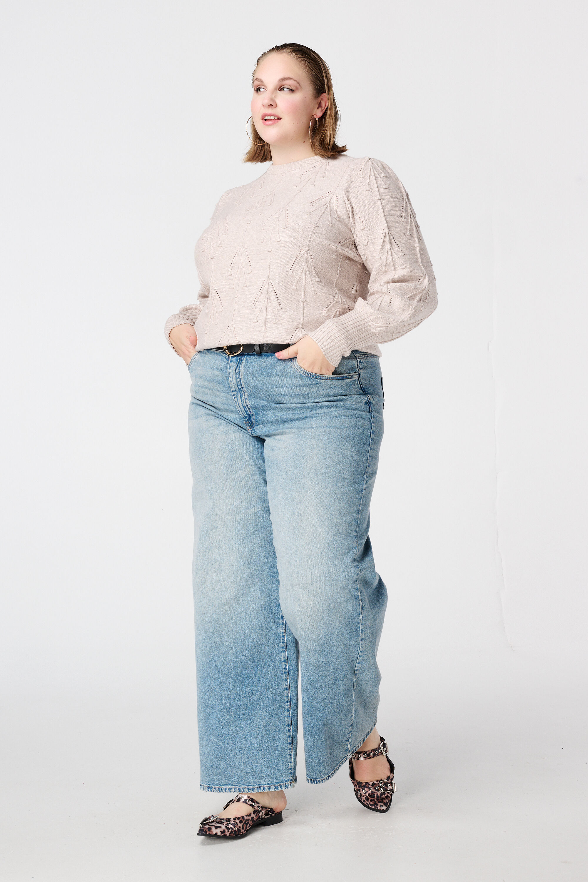 Pull en maille avec motif image number 5