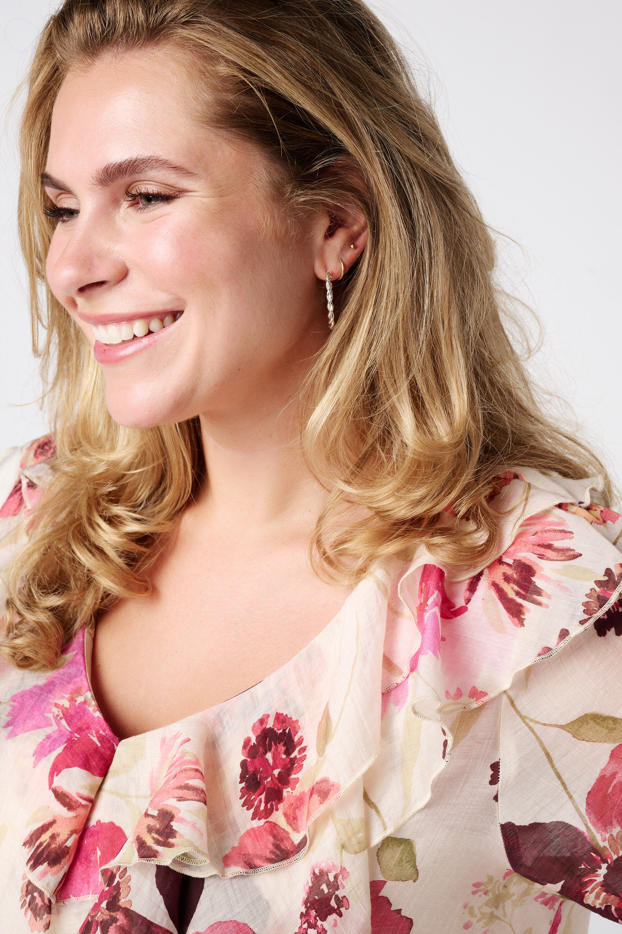 Chemisier &agrave; volants et imprim&eacute; image number 4