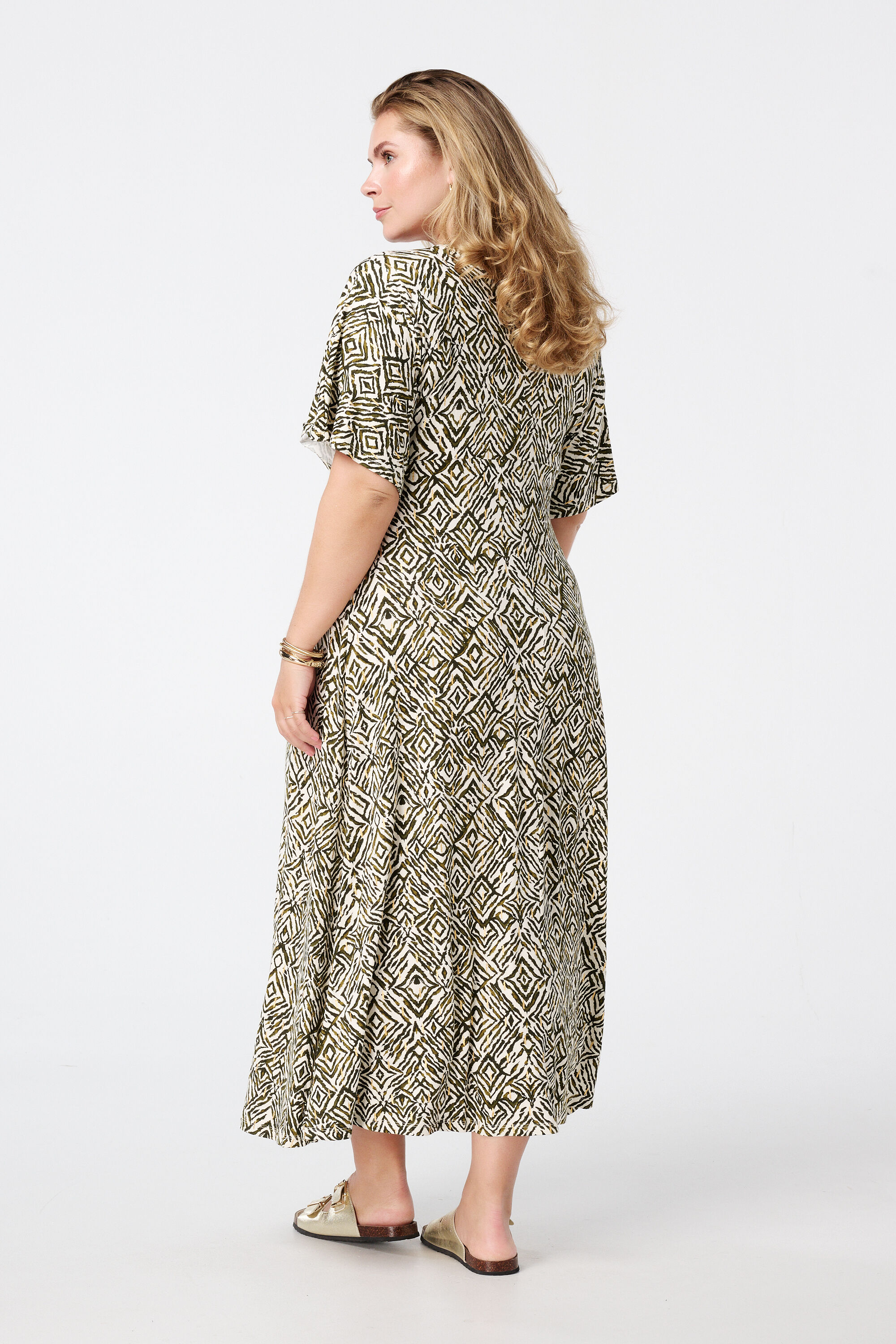 Robe avec d&eacute;tail torsad&eacute; image number 3