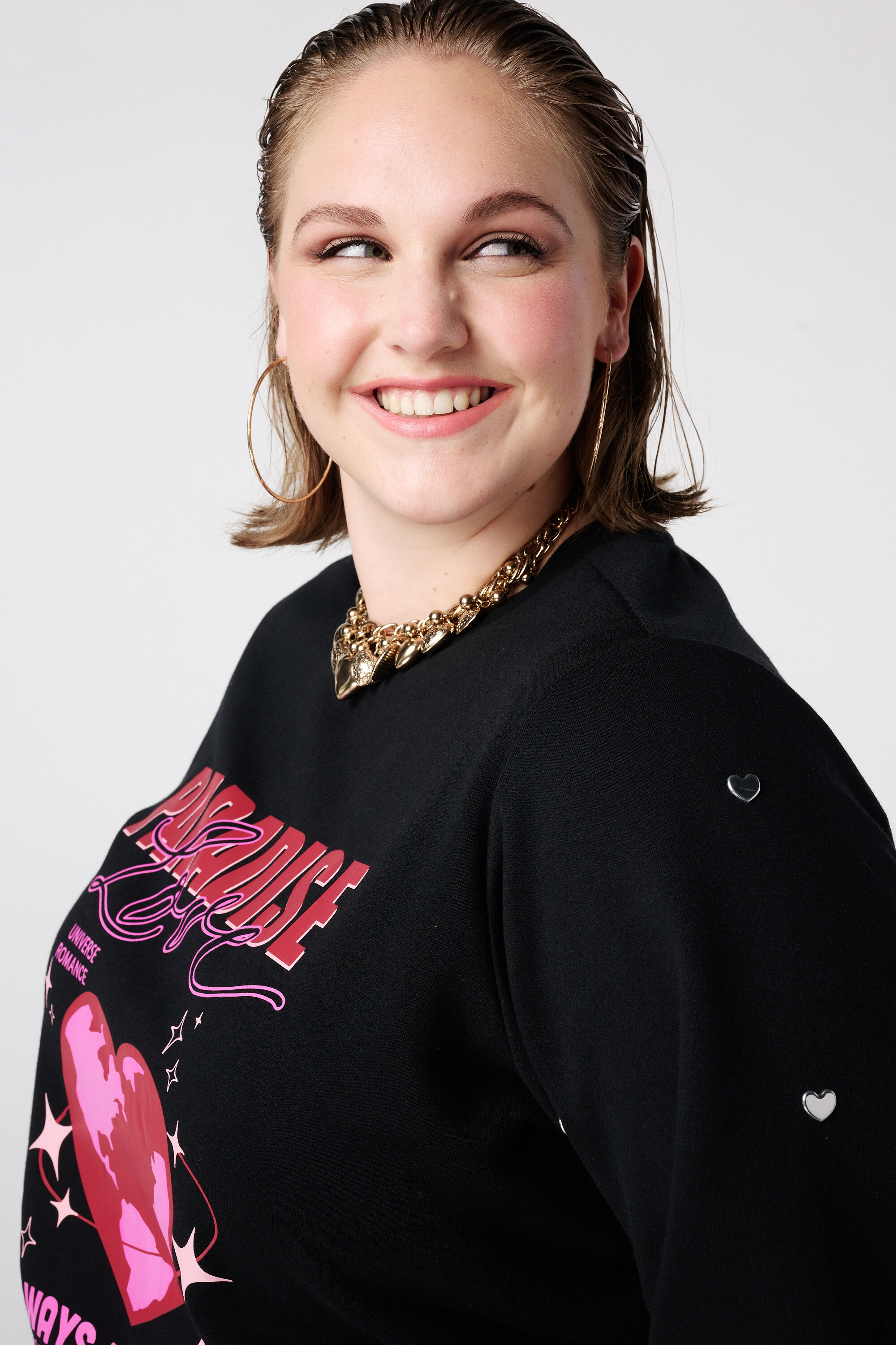 Sweat-shirt imprim&eacute; avec c&oelig;urs image number 4