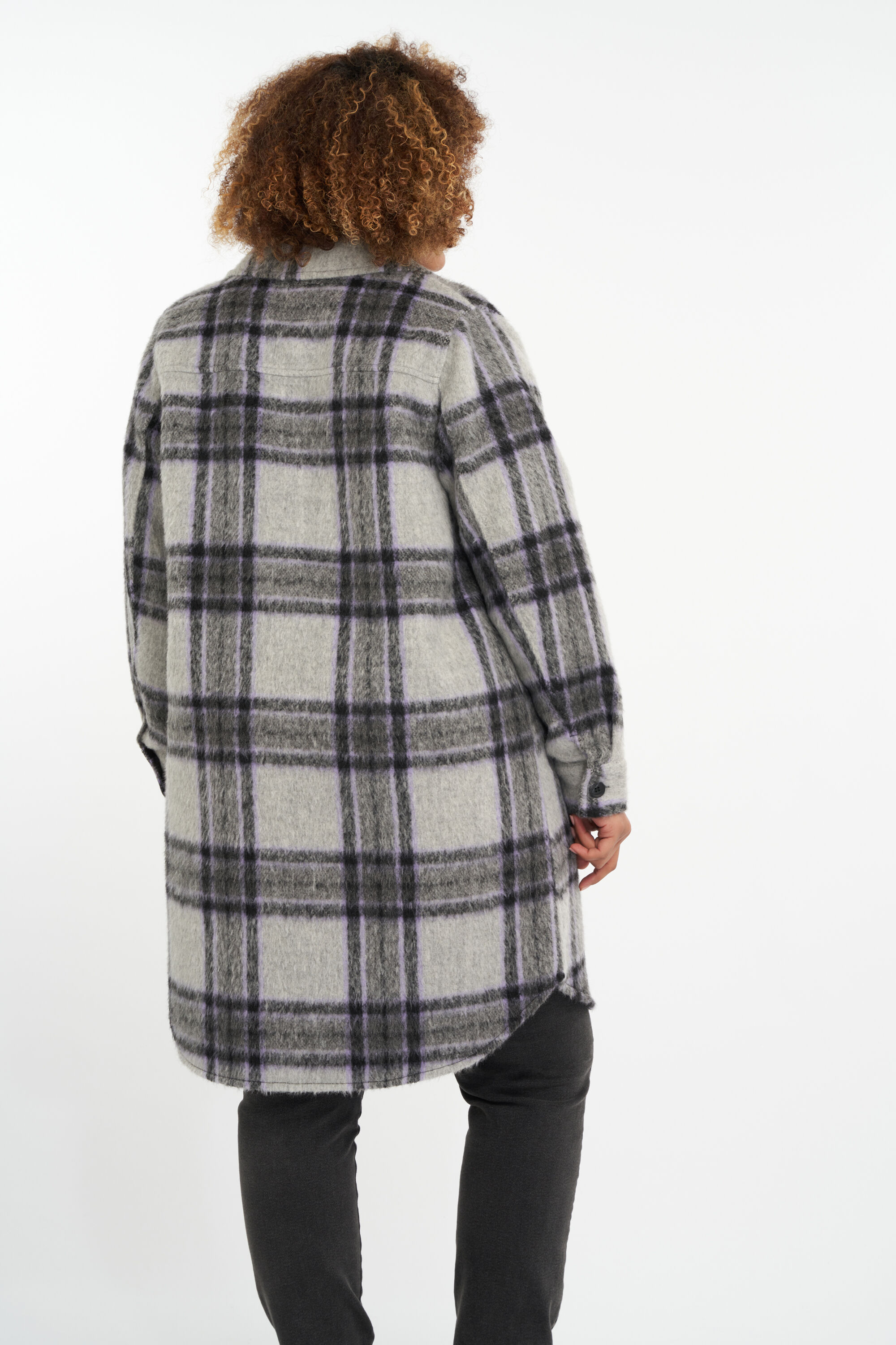 Veste-chemise &agrave; carreaux  image number 4