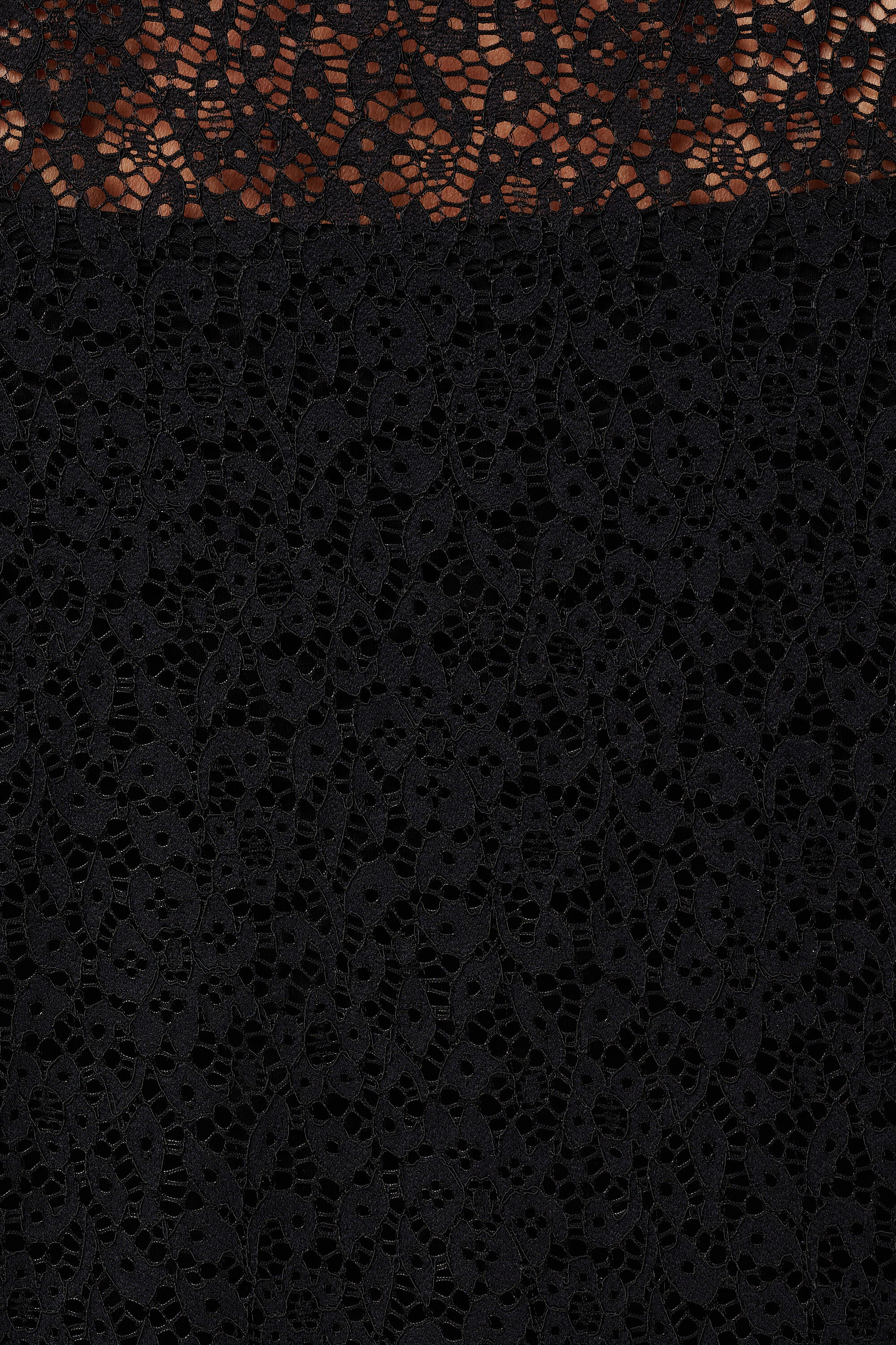 Haut en dentelle avec manches trompette image number 6