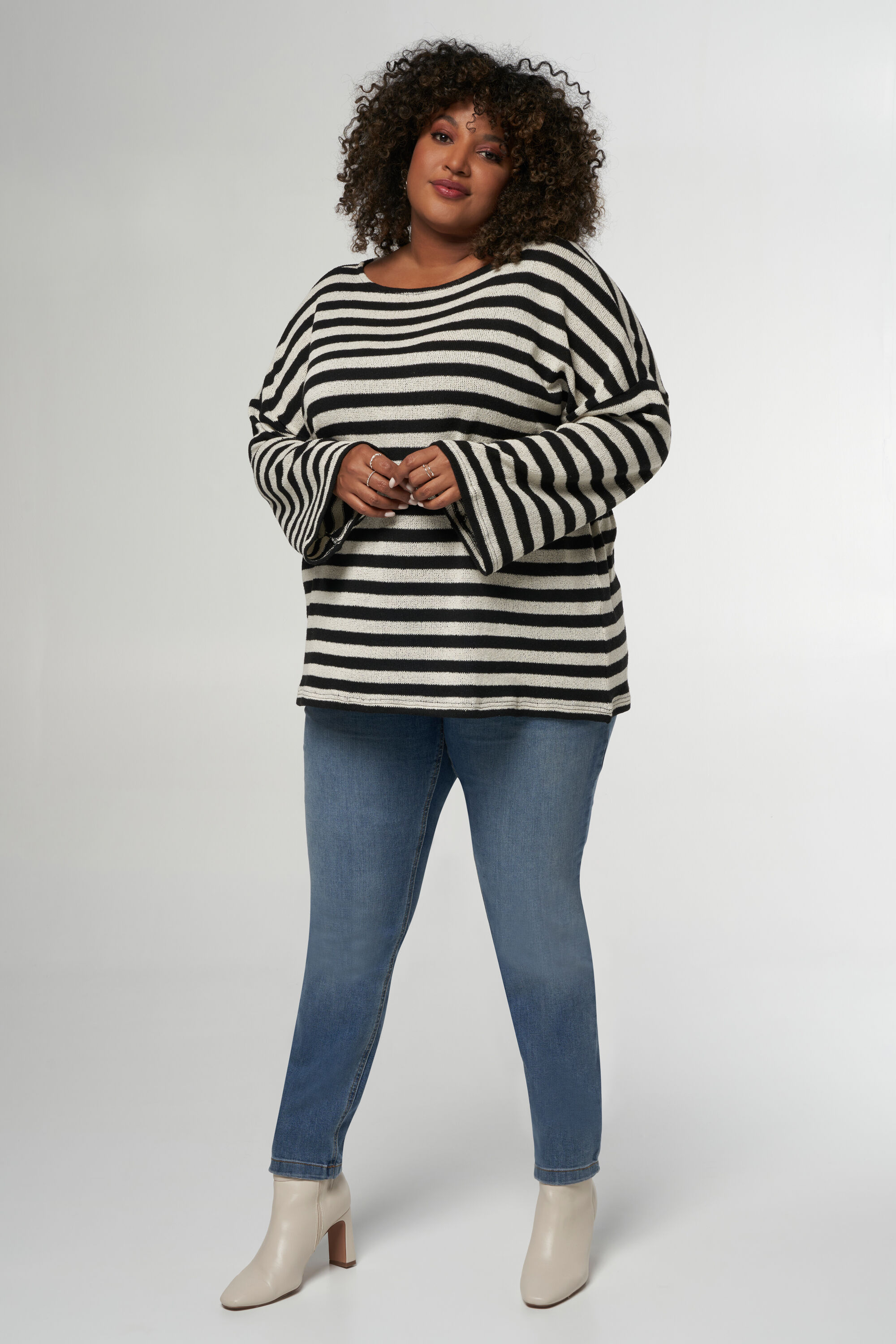 Haut &agrave; manches longues &eacute;vas&eacute;es image number 6