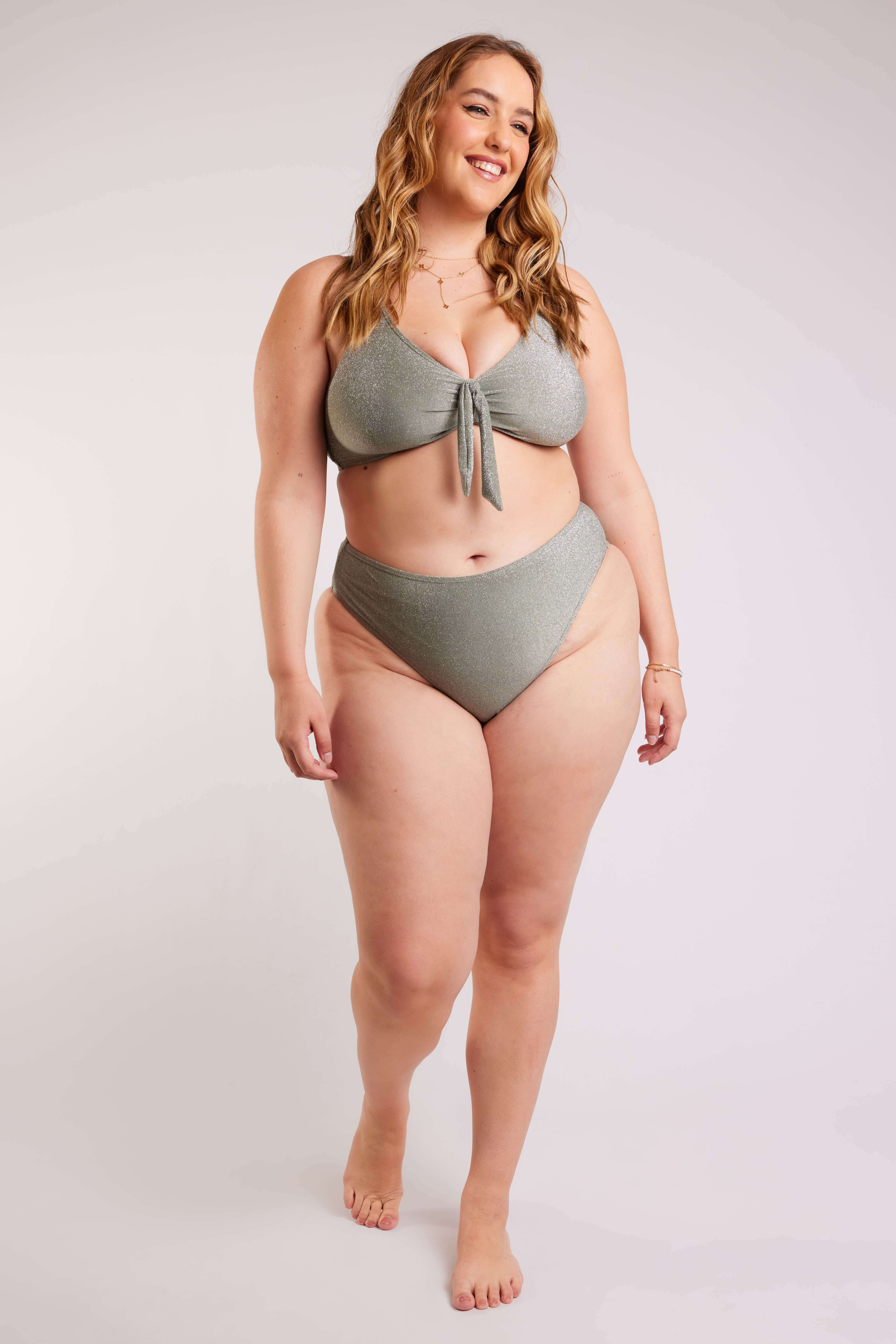 Bas de bikini taille haute avec paillettes image number 7